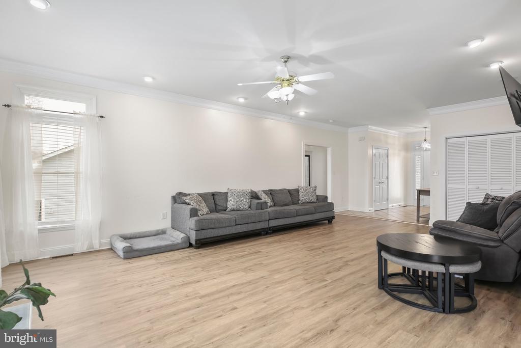 10325 WATFORD LN, FREDERICKSBURG, Virginia 22408, 3 Bedrooms Bedrooms, ,2 BathroomsBathrooms,Residential,10325 WATFORD LN,VASP2032730 MLS # VASP2032730