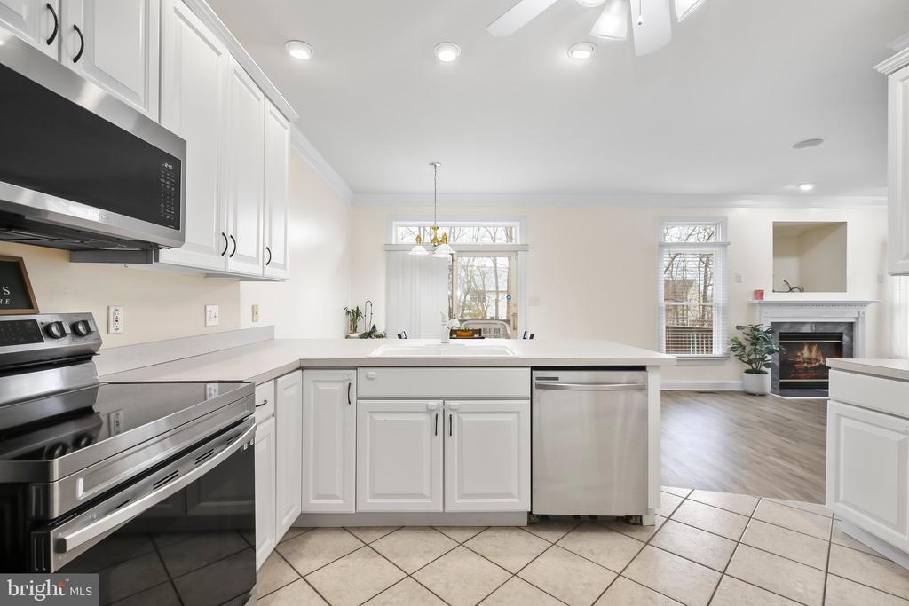 10325 WATFORD LN, FREDERICKSBURG, Virginia 22408, 3 Bedrooms Bedrooms, ,2 BathroomsBathrooms,Residential,10325 WATFORD LN,VASP2032730 MLS # VASP2032730