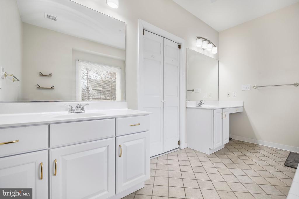 10325 WATFORD LN, FREDERICKSBURG, Virginia 22408, 3 Bedrooms Bedrooms, ,2 BathroomsBathrooms,Residential,10325 WATFORD LN,VASP2032730 MLS # VASP2032730
