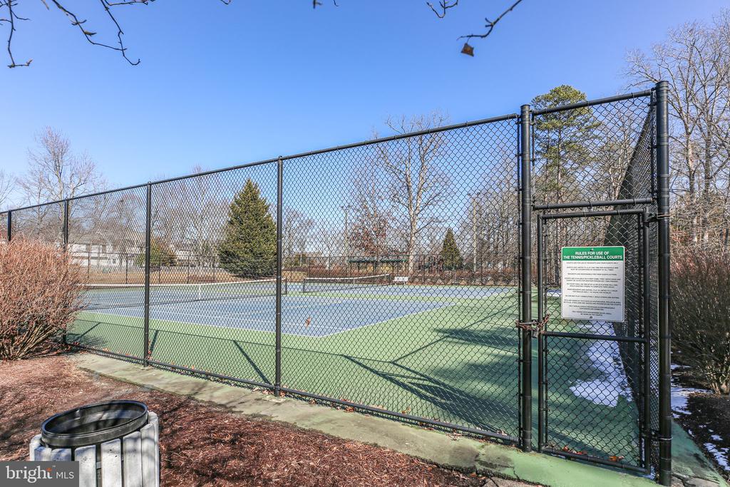 10325 WATFORD LN, FREDERICKSBURG, Virginia 22408, 3 Bedrooms Bedrooms, ,2 BathroomsBathrooms,Residential,10325 WATFORD LN,VASP2032730 MLS # VASP2032730