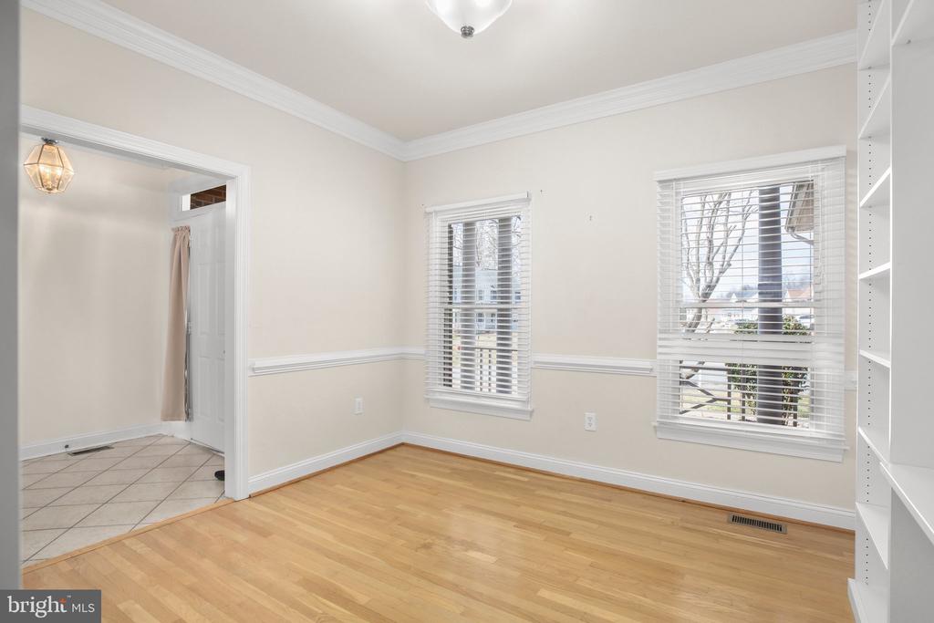 10325 WATFORD LN, FREDERICKSBURG, Virginia 22408, 3 Bedrooms Bedrooms, ,2 BathroomsBathrooms,Residential,10325 WATFORD LN,VASP2032730 MLS # VASP2032730