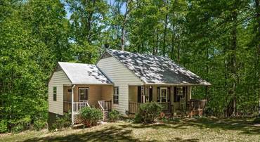 54 COURTHOUSE MOUNTAIN RD, MADISON, Virginia 22727, 3 Bedrooms Bedrooms, ,2 BathroomsBathrooms,Residential,54 COURTHOUSE MOUNTAIN RD,VAMA2002194 MLS # VAMA2002194
