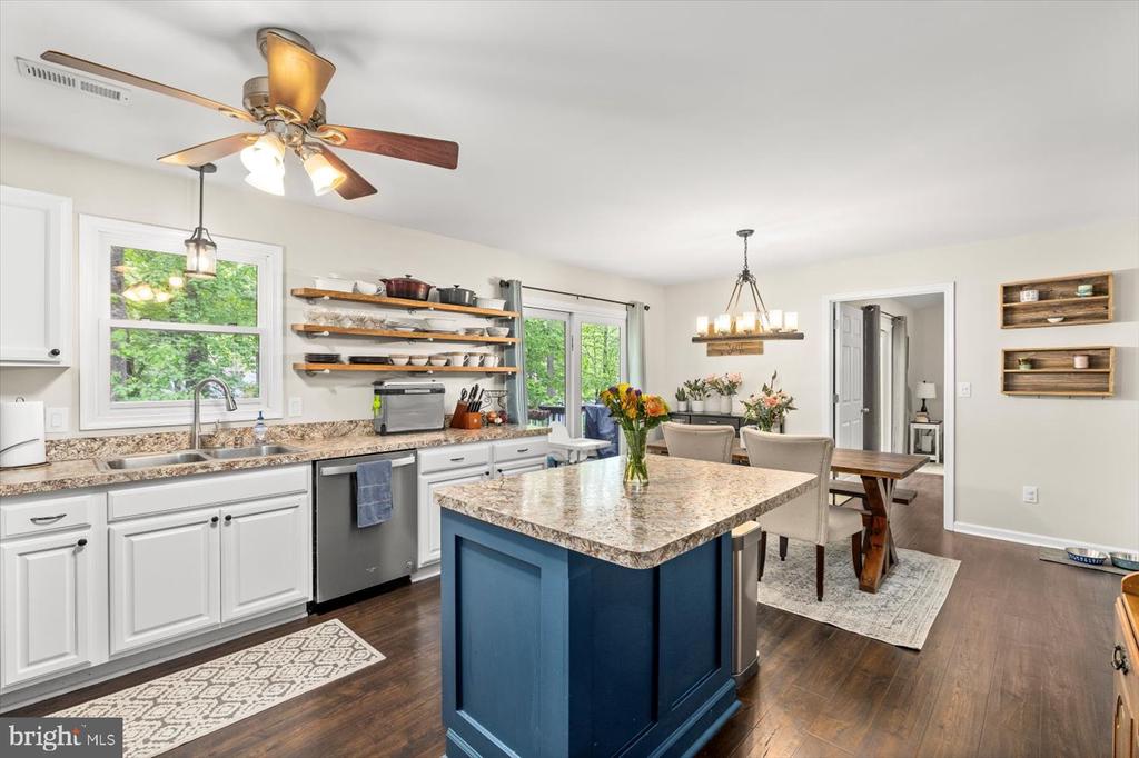 10712 BRADFORD ST, SPOTSYLVANIA, Virginia 22553, 5 Bedrooms Bedrooms, ,3 BathroomsBathrooms,Residential,10712 BRADFORD ST,VASP2032732 MLS # VASP2032732