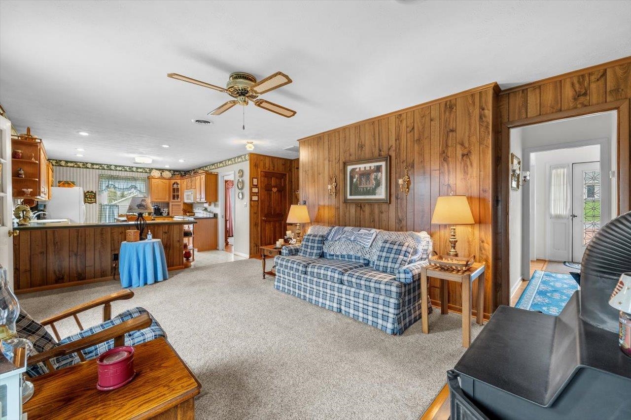 824 LAMMERMOOR DR, STAUNTON, Virginia 24401, 3 Bedrooms Bedrooms, ,2 BathroomsBathrooms,Residential,824 LAMMERMOOR DR,662534 MLS # 662534