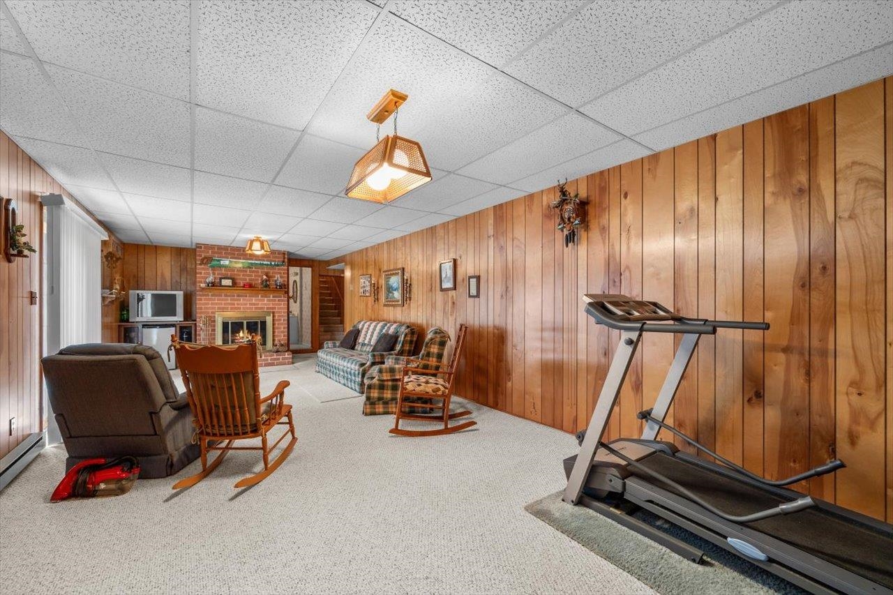 824 LAMMERMOOR DR, STAUNTON, Virginia 24401, 3 Bedrooms Bedrooms, ,2 BathroomsBathrooms,Residential,824 LAMMERMOOR DR,662534 MLS # 662534