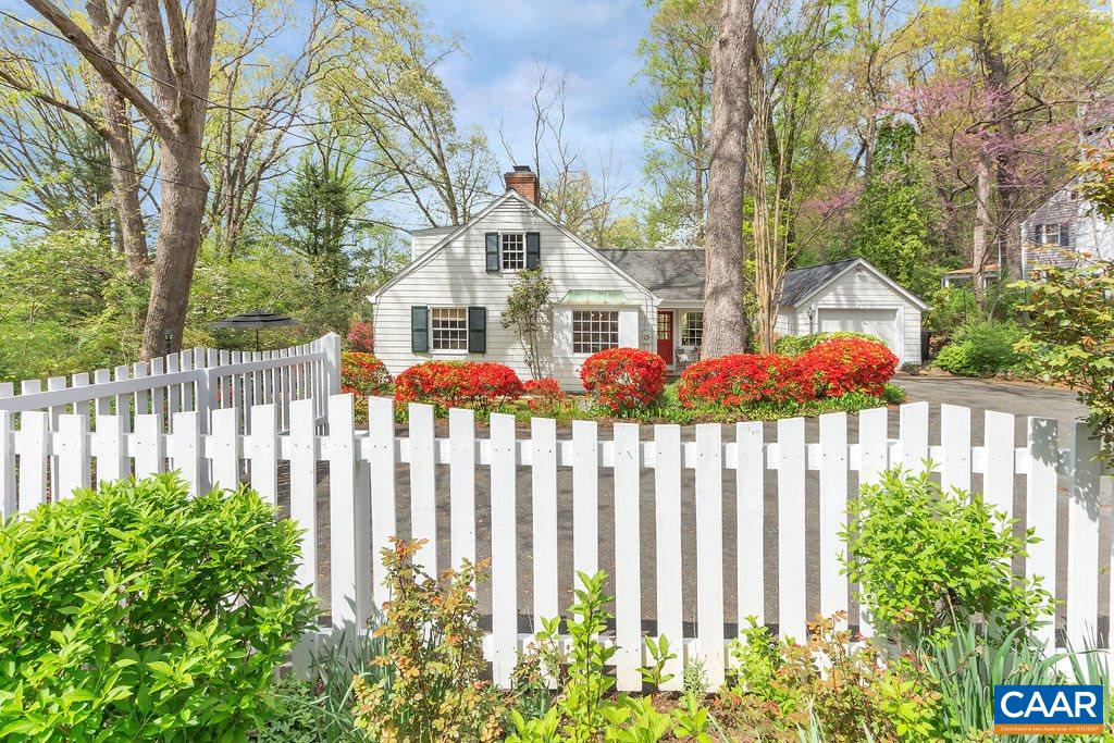 1426 DAIRY RD, CHARLOTTESVILLE, Virginia 22903, 3 Bedrooms Bedrooms, ,3 BathroomsBathrooms,Residential,1426 DAIRY RD,663407 MLS # 663407