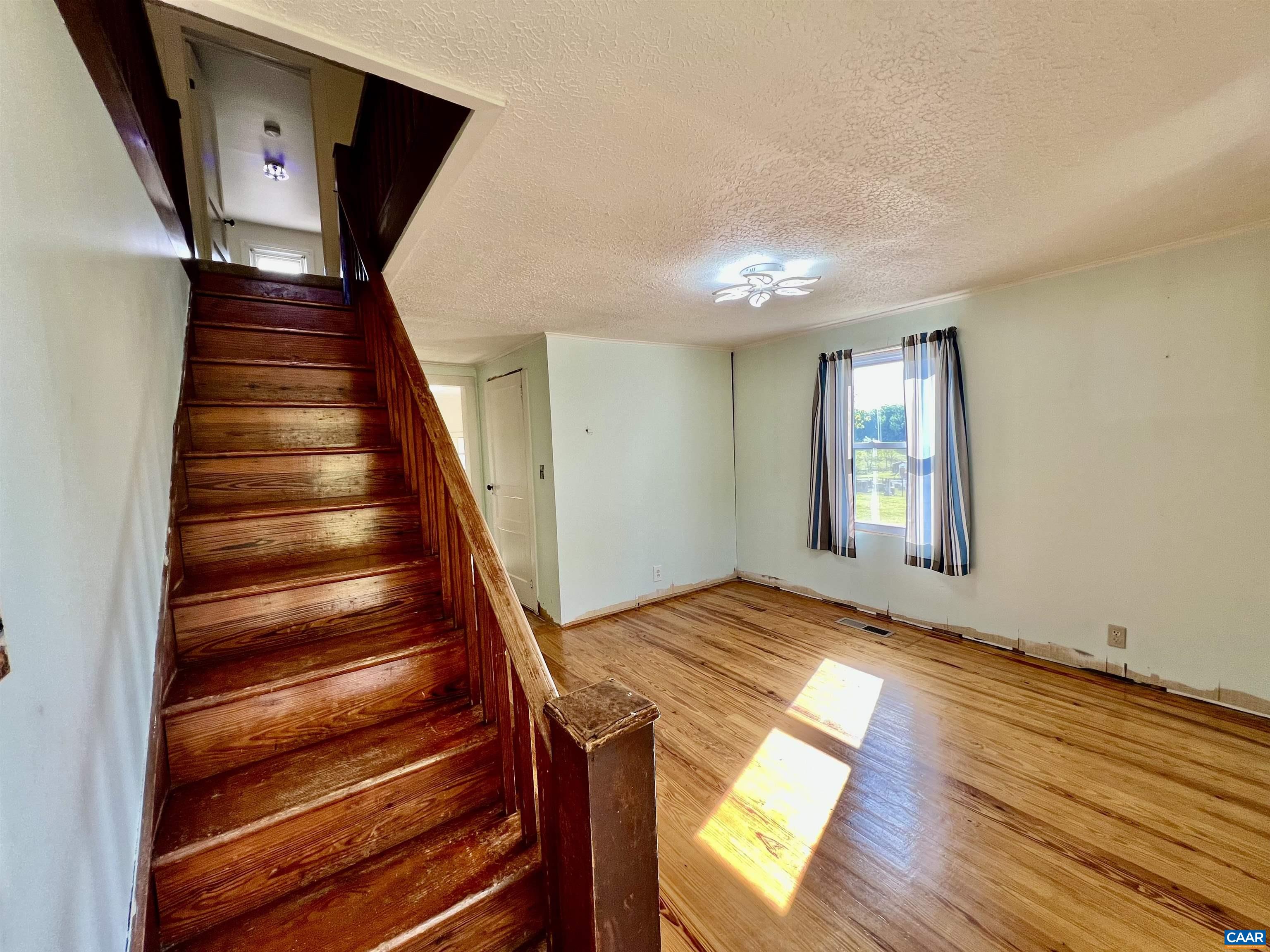 292 SUMMIT CHURCH RD, BRIDGEWATER, Virginia 22812, 3 Bedrooms Bedrooms, ,1 BathroomBathrooms,Residential,292 SUMMIT CHURCH RD,663697 MLS # 663697