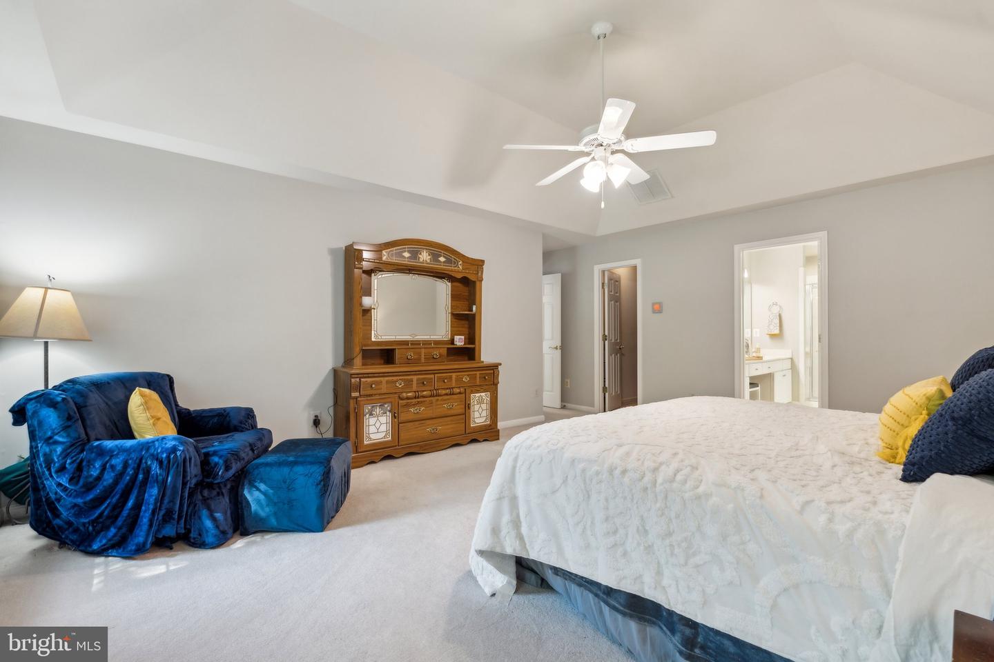 13109 CRESTBROOK DR, MANASSAS, Virginia 20112, 7 Bedrooms Bedrooms, ,4 BathroomsBathrooms,Residential,For sale,13109 CRESTBROOK DR,VAPW2092688 MLS # VAPW2092688