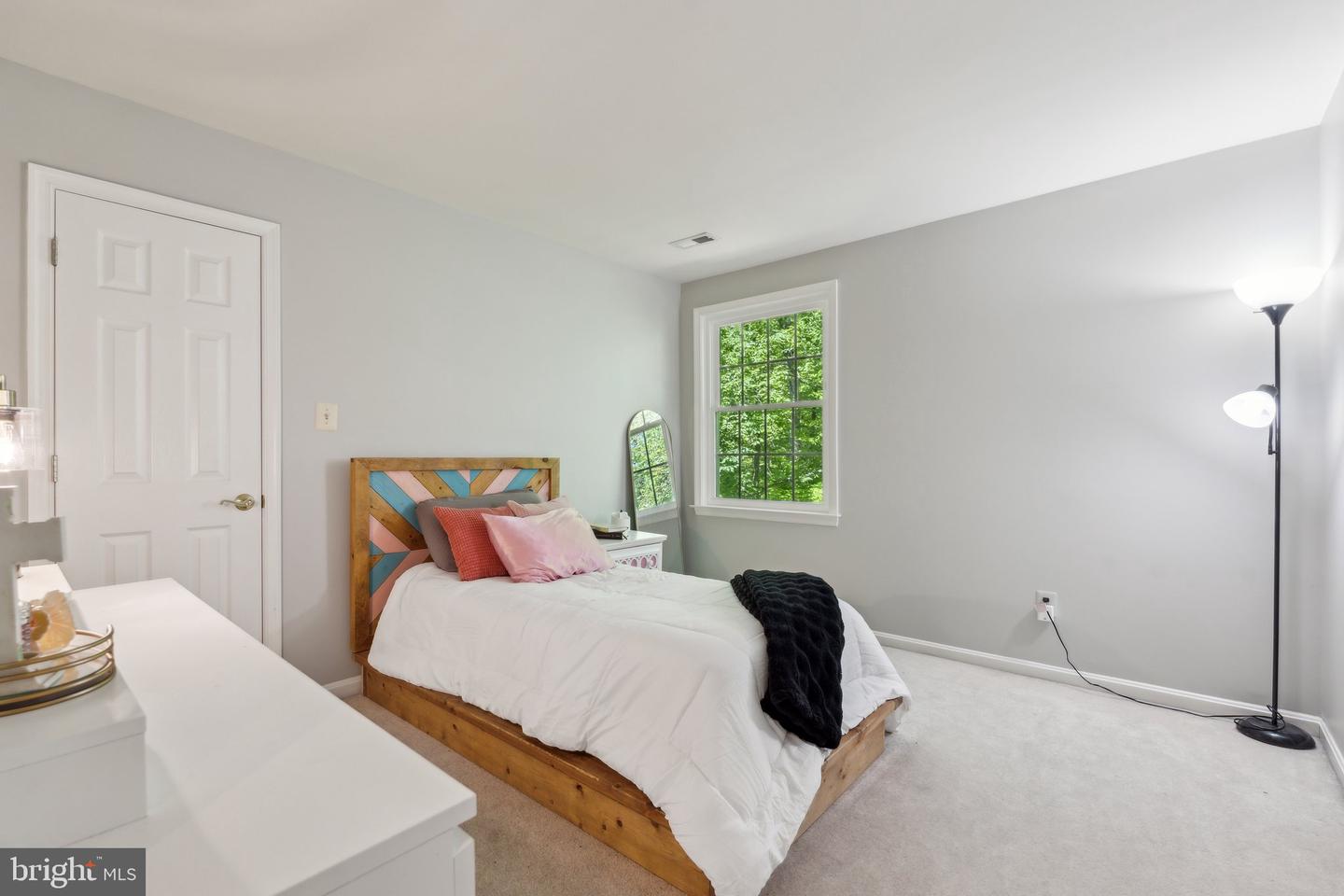 13109 CRESTBROOK DR, MANASSAS, Virginia 20112, 7 Bedrooms Bedrooms, ,4 BathroomsBathrooms,Residential,For sale,13109 CRESTBROOK DR,VAPW2092688 MLS # VAPW2092688