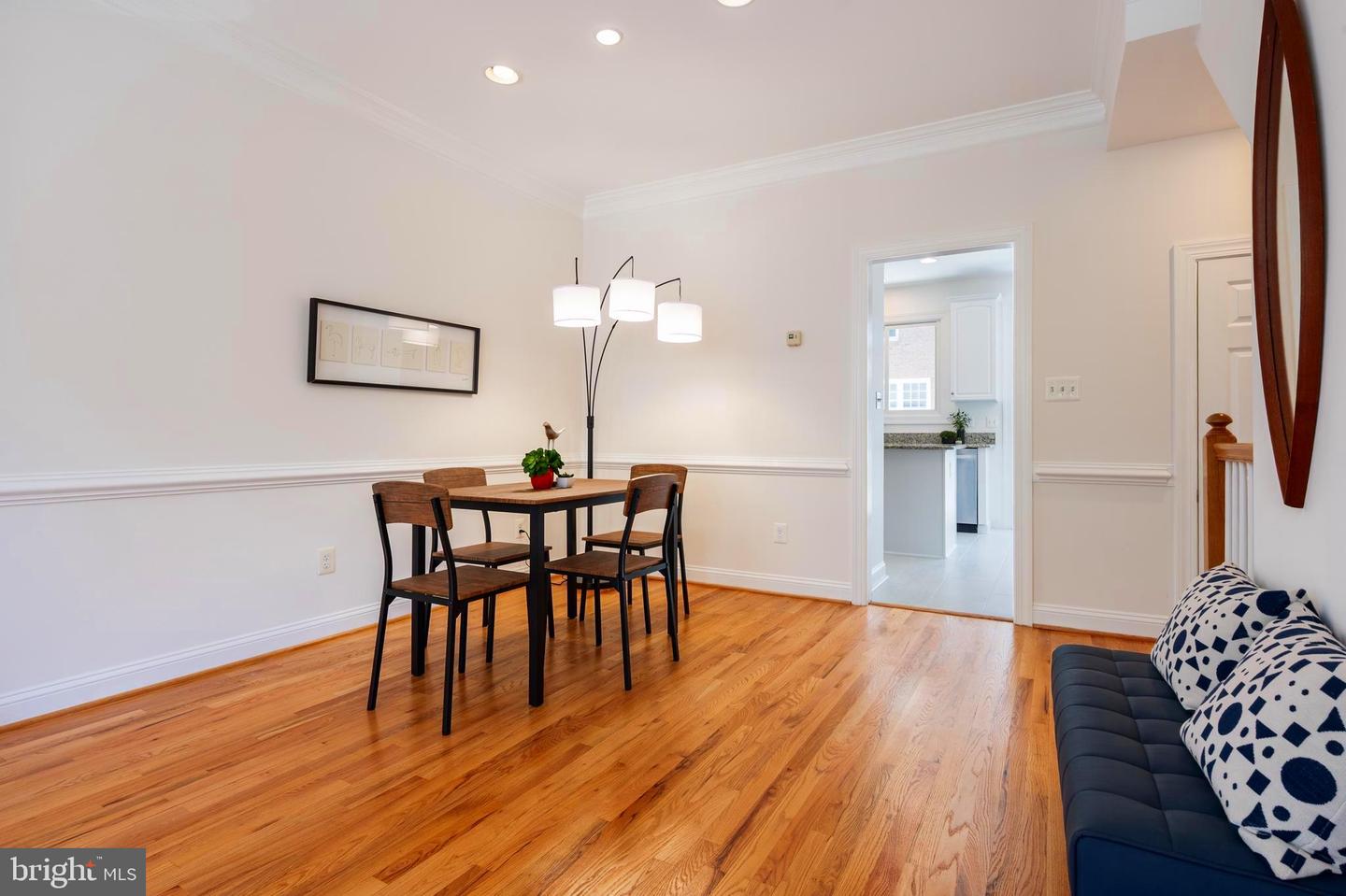312 S PAYNE ST, ALEXANDRIA, Virginia 22314, 3 Bedrooms Bedrooms, ,3 BathroomsBathrooms,Residential,For sale,312 S PAYNE ST,VAAX2044576 MLS # VAAX2044576