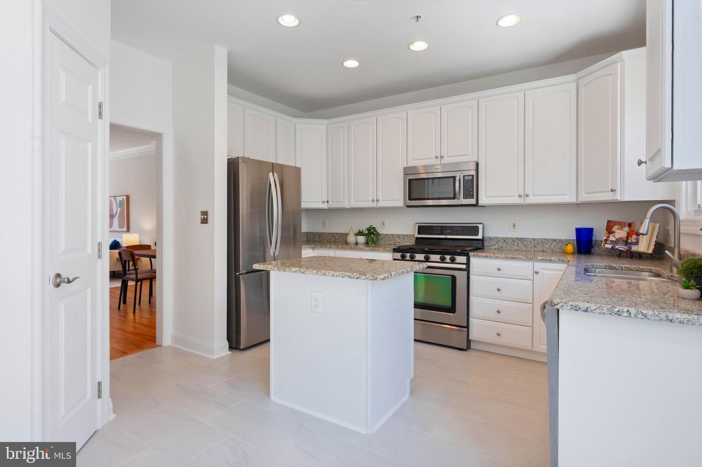 312 S PAYNE ST, ALEXANDRIA, Virginia 22314, 3 Bedrooms Bedrooms, ,3 BathroomsBathrooms,Residential,For sale,312 S PAYNE ST,VAAX2044576 MLS # VAAX2044576