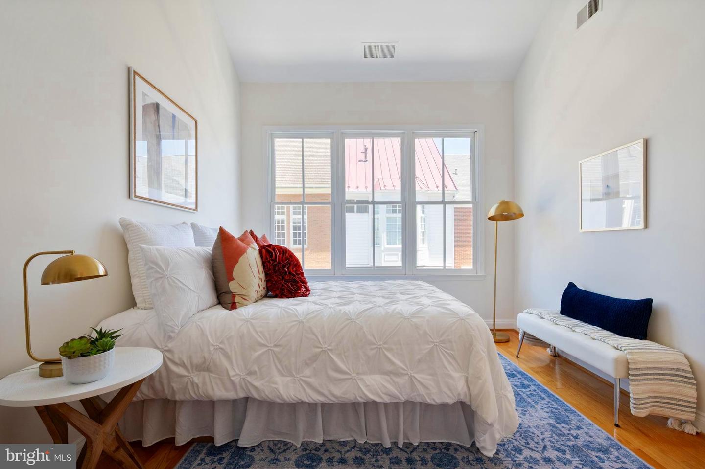 312 S PAYNE ST, ALEXANDRIA, Virginia 22314, 3 Bedrooms Bedrooms, ,3 BathroomsBathrooms,Residential,For sale,312 S PAYNE ST,VAAX2044576 MLS # VAAX2044576