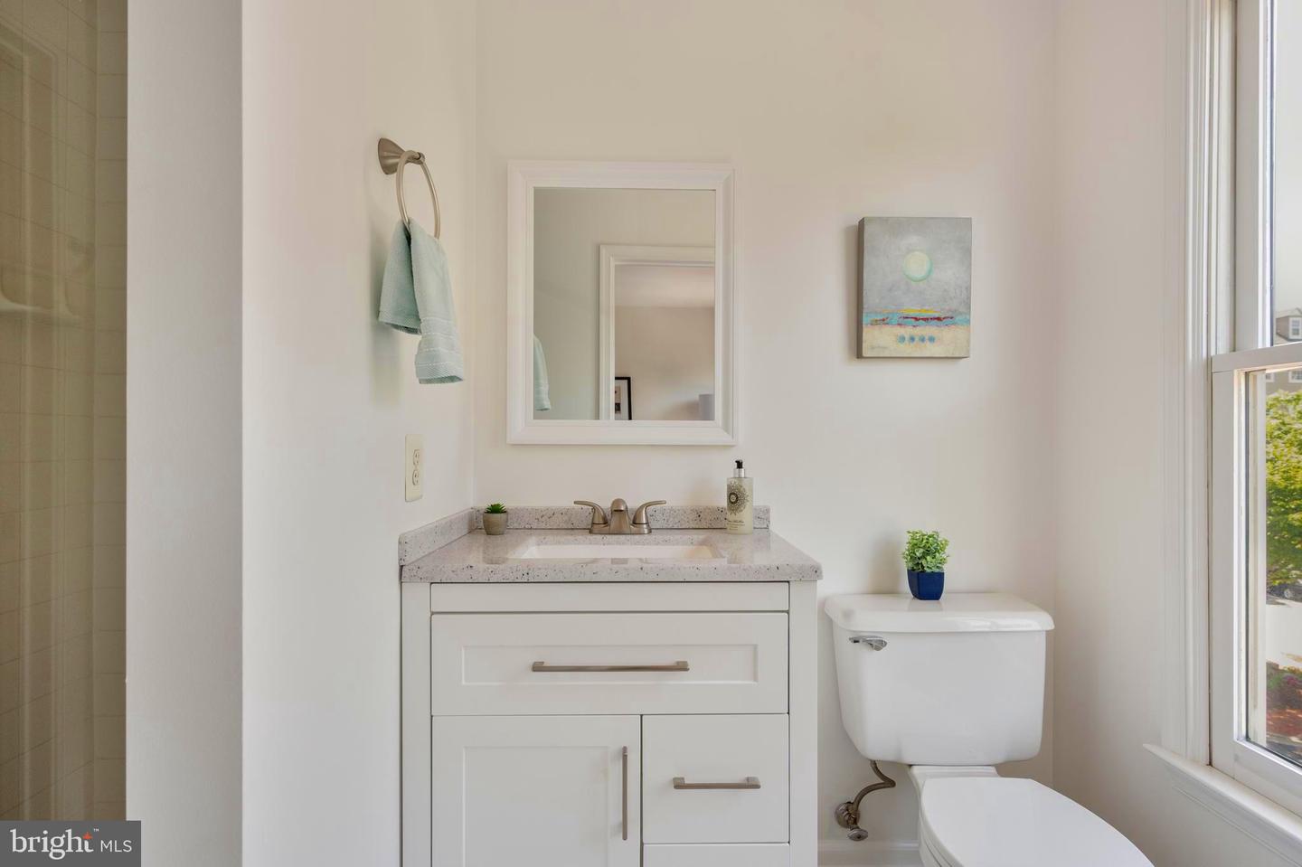 312 S PAYNE ST, ALEXANDRIA, Virginia 22314, 3 Bedrooms Bedrooms, ,3 BathroomsBathrooms,Residential,For sale,312 S PAYNE ST,VAAX2044576 MLS # VAAX2044576