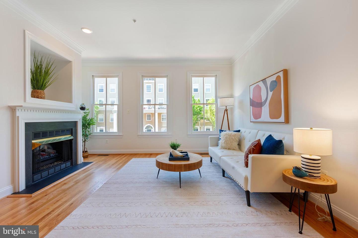 312 S PAYNE ST, ALEXANDRIA, Virginia 22314, 3 Bedrooms Bedrooms, ,3 BathroomsBathrooms,Residential,For sale,312 S PAYNE ST,VAAX2044576 MLS # VAAX2044576