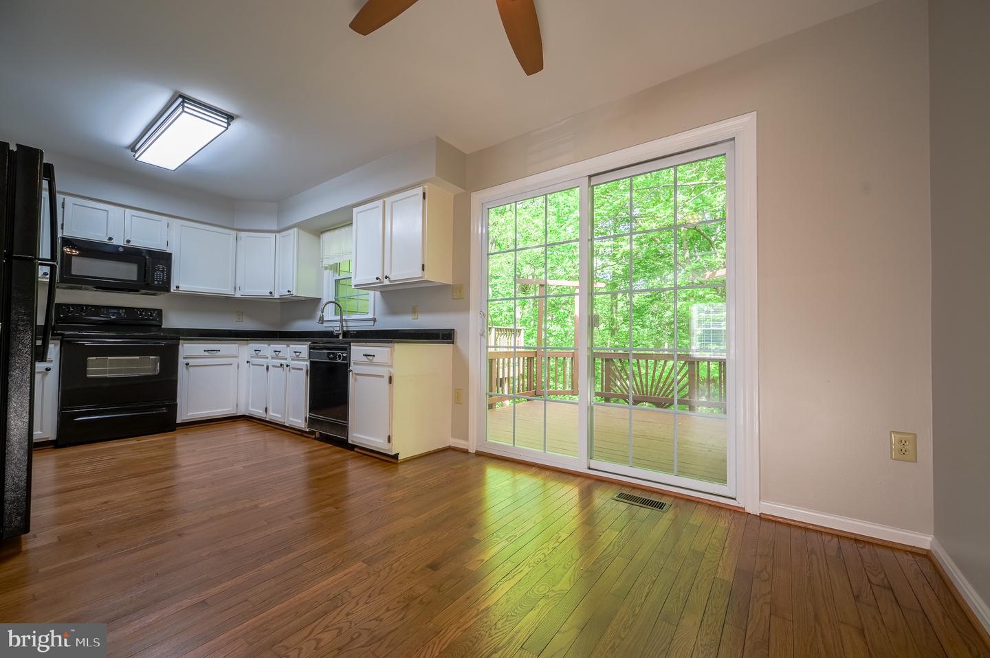 4238 JONATHAN CT, DUMFRIES, Virginia 22025, 3 Bedrooms Bedrooms, ,3 BathroomsBathrooms,Residential,For sale,4238 JONATHAN CT,VAPW2093178 MLS # VAPW2093178