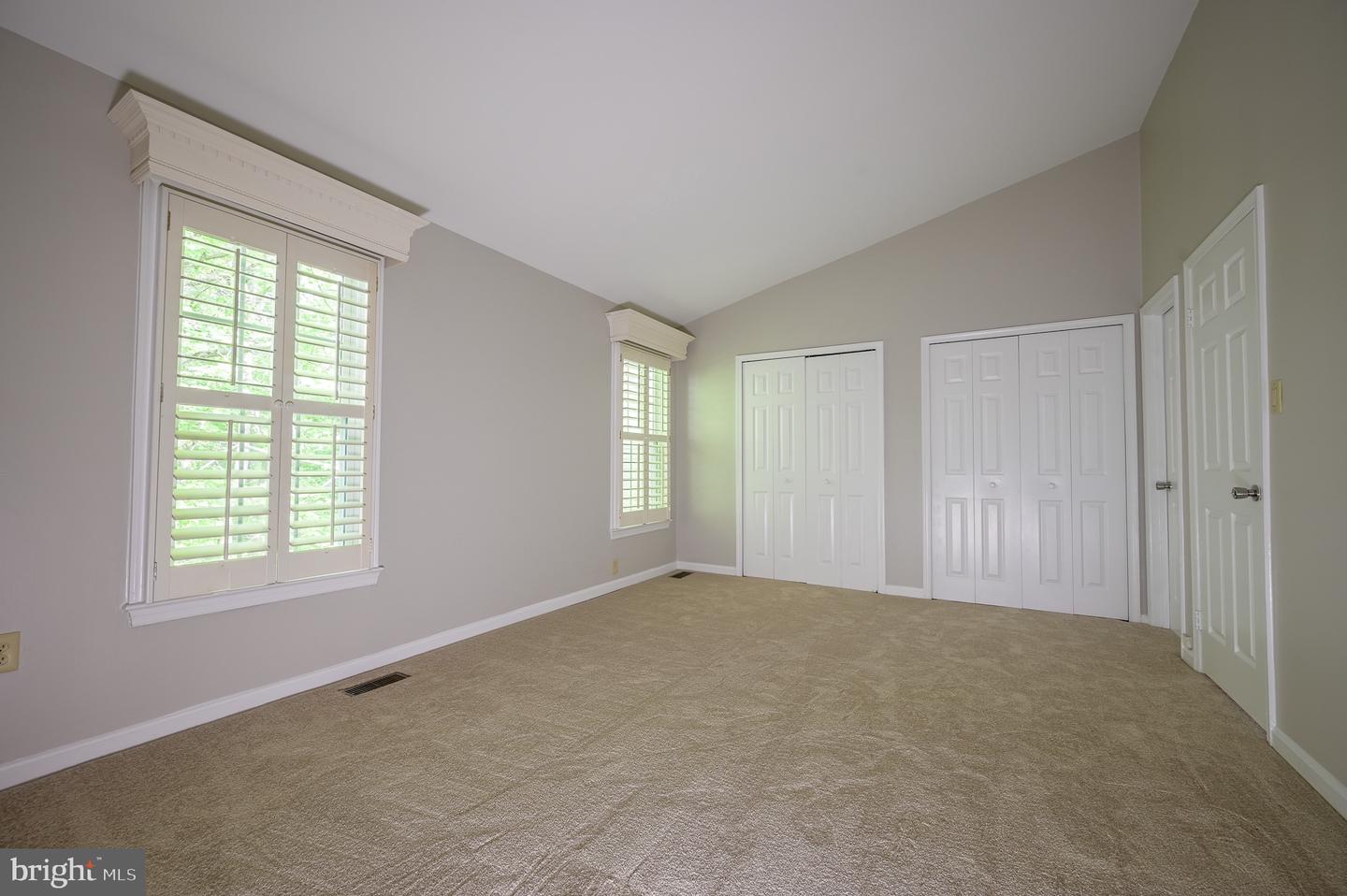 4238 JONATHAN CT, DUMFRIES, Virginia 22025, 3 Bedrooms Bedrooms, ,3 BathroomsBathrooms,Residential,For sale,4238 JONATHAN CT,VAPW2093178 MLS # VAPW2093178