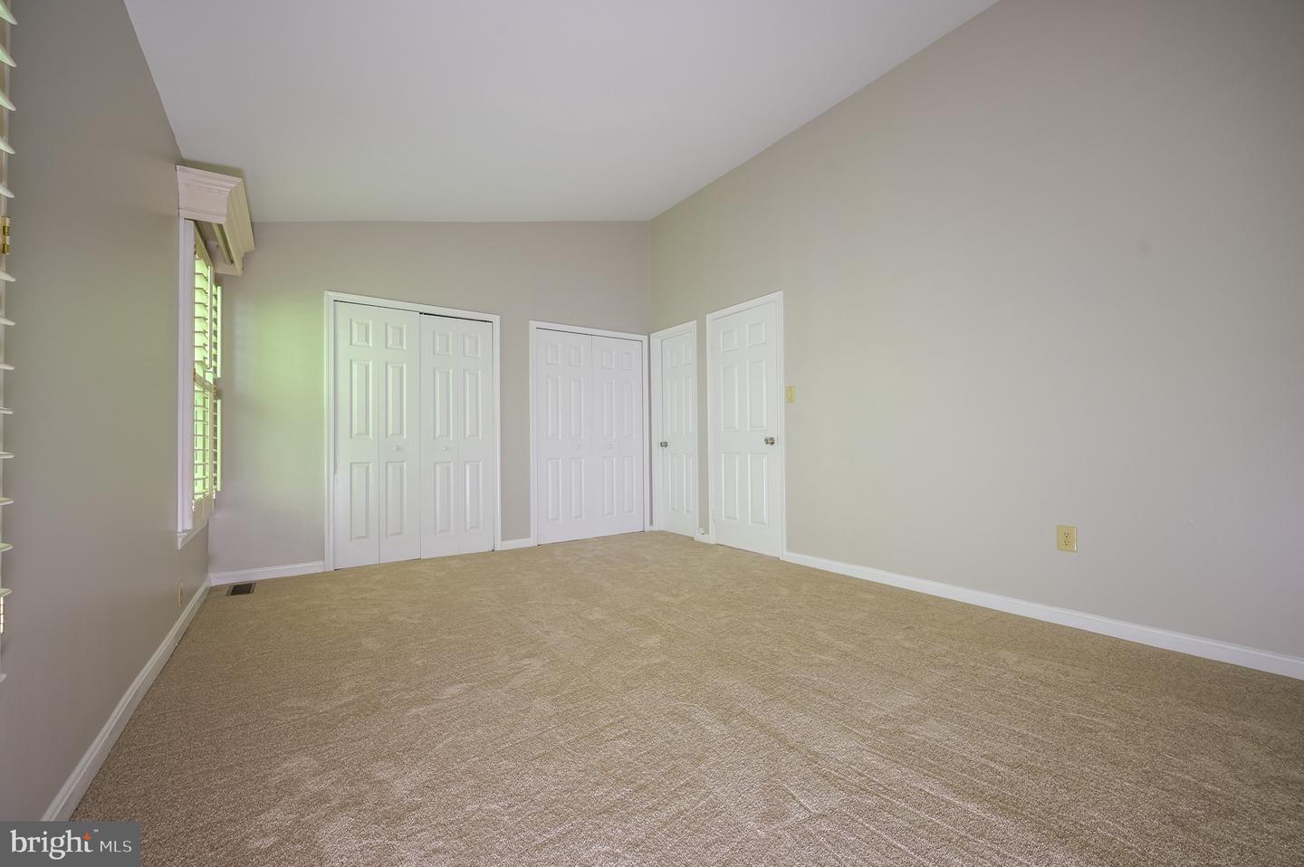 4238 JONATHAN CT, DUMFRIES, Virginia 22025, 3 Bedrooms Bedrooms, ,3 BathroomsBathrooms,Residential,For sale,4238 JONATHAN CT,VAPW2093178 MLS # VAPW2093178