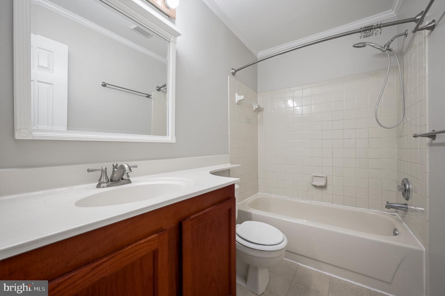 4238 JONATHAN CT, DUMFRIES, Virginia 22025, 3 Bedrooms Bedrooms, ,3 BathroomsBathrooms,Residential,For sale,4238 JONATHAN CT,VAPW2093178 MLS # VAPW2093178