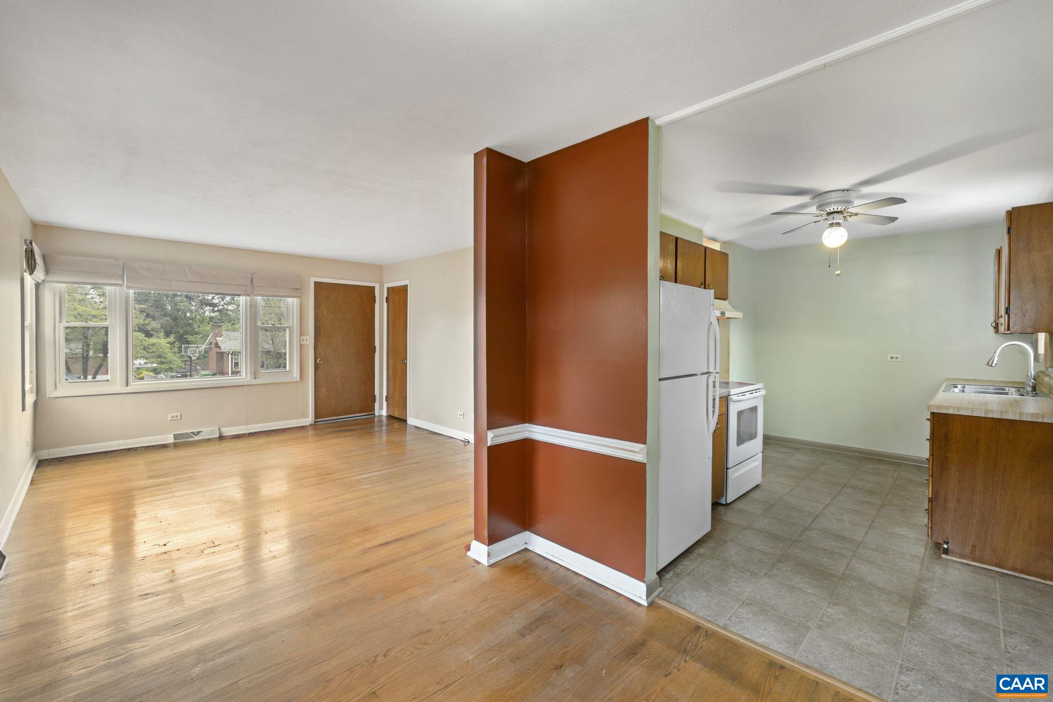 411 FAIRWAY AVE, CHARLOTTESVILLE, Virginia 22902, 3 Bedrooms Bedrooms, ,1 BathroomBathrooms,Residential,411 FAIRWAY AVE,663941 MLS # 663941
