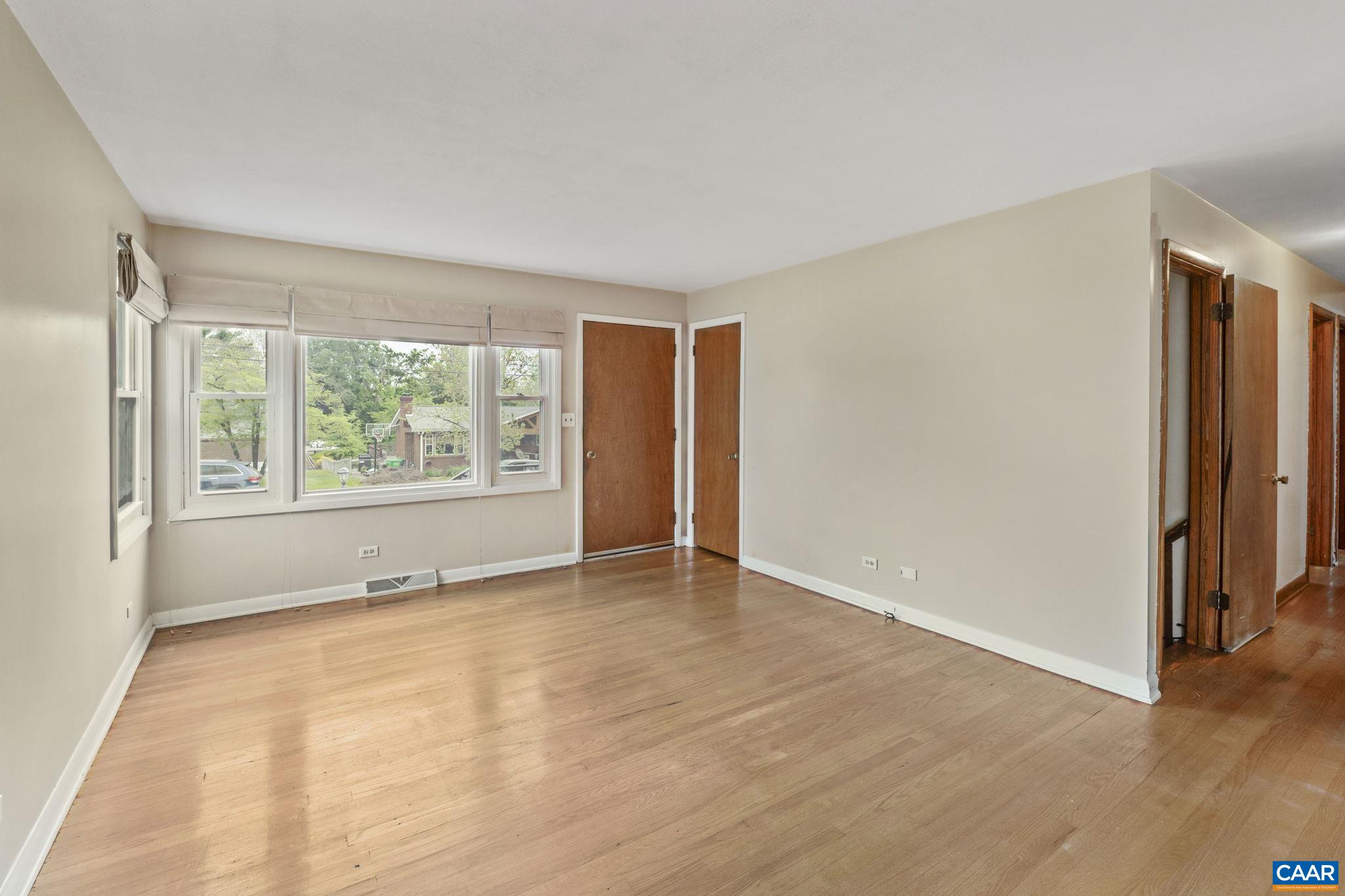 411 FAIRWAY AVE, CHARLOTTESVILLE, Virginia 22902, 3 Bedrooms Bedrooms, ,1 BathroomBathrooms,Residential,411 FAIRWAY AVE,663941 MLS # 663941