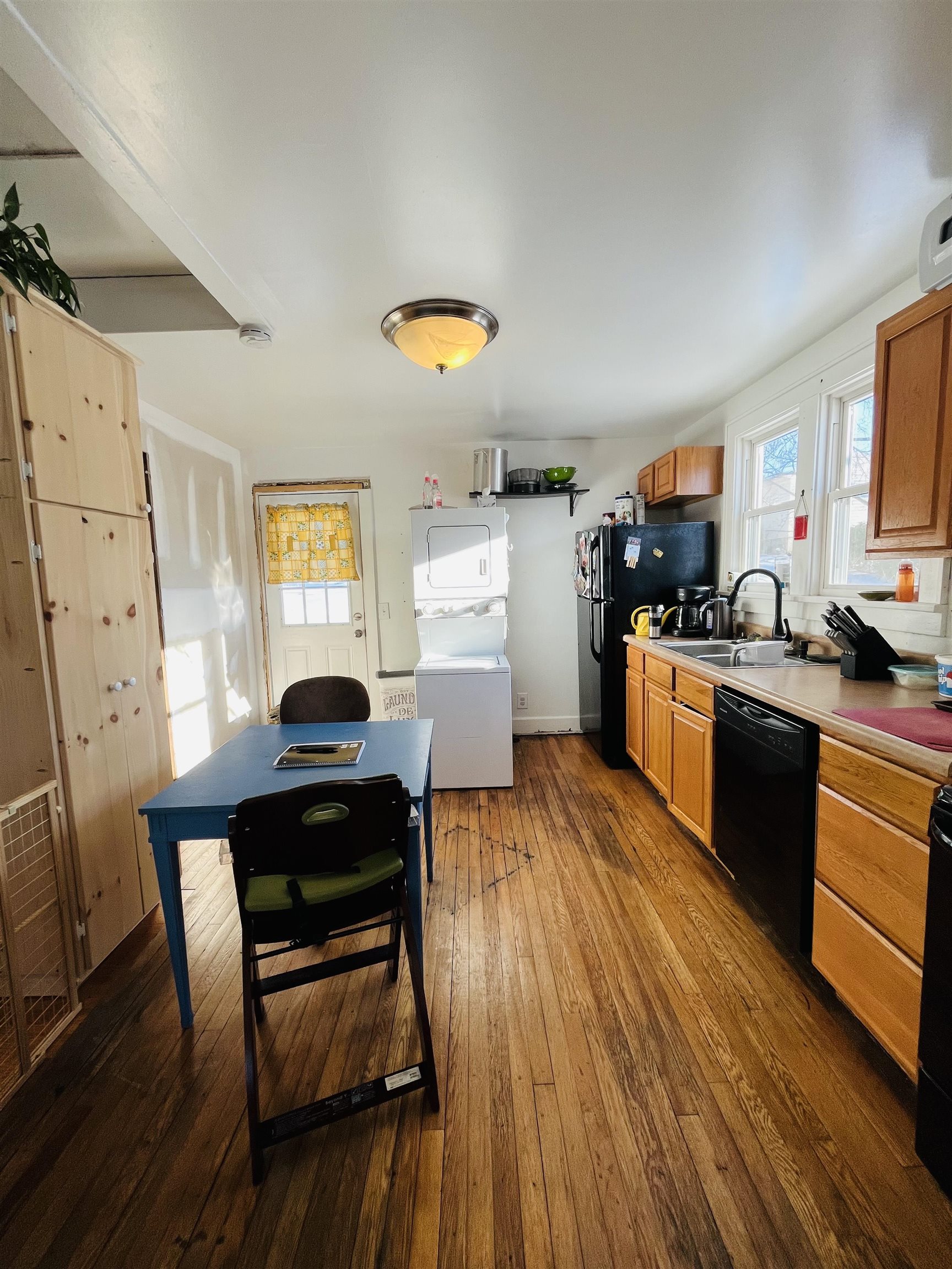 650 N AUGUSTA AVE, WAYNESBORO, Virginia 22980, 2 Bedrooms Bedrooms, ,1 BathroomBathrooms,Residential,650 N AUGUSTA AVE,663944 MLS # 663944