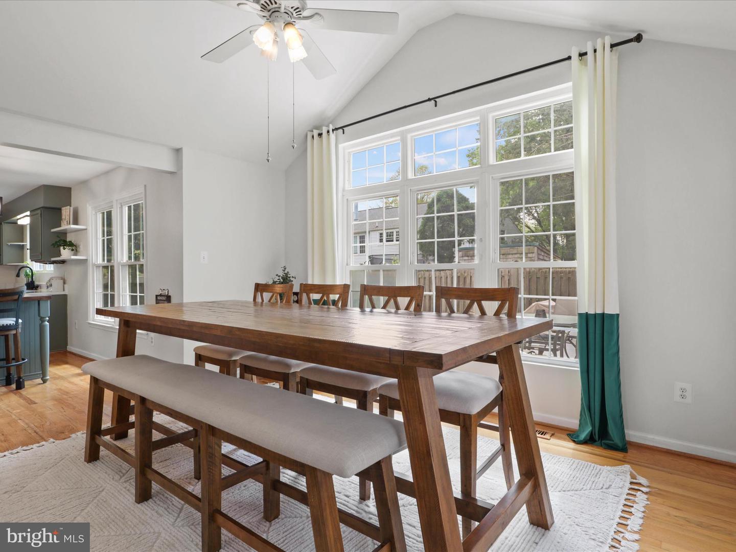 214 PRIMAVERA CIR, STERLING, Virginia 20165, 4 Bedrooms Bedrooms, ,3 BathroomsBathrooms,Residential,For sale,214 PRIMAVERA CIR,VALO2094986 MLS # VALO2094986