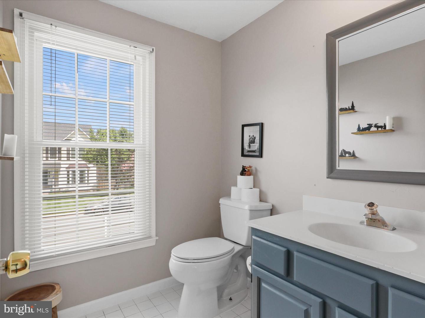 214 PRIMAVERA CIR, STERLING, Virginia 20165, 4 Bedrooms Bedrooms, ,3 BathroomsBathrooms,Residential,For sale,214 PRIMAVERA CIR,VALO2094986 MLS # VALO2094986