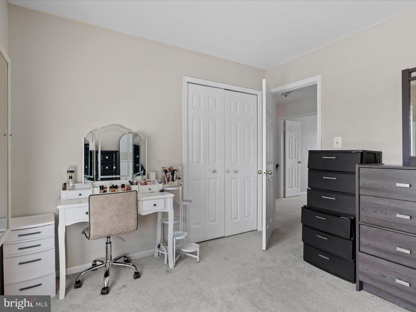 214 PRIMAVERA CIR, STERLING, Virginia 20165, 4 Bedrooms Bedrooms, ,3 BathroomsBathrooms,Residential,For sale,214 PRIMAVERA CIR,VALO2094986 MLS # VALO2094986
