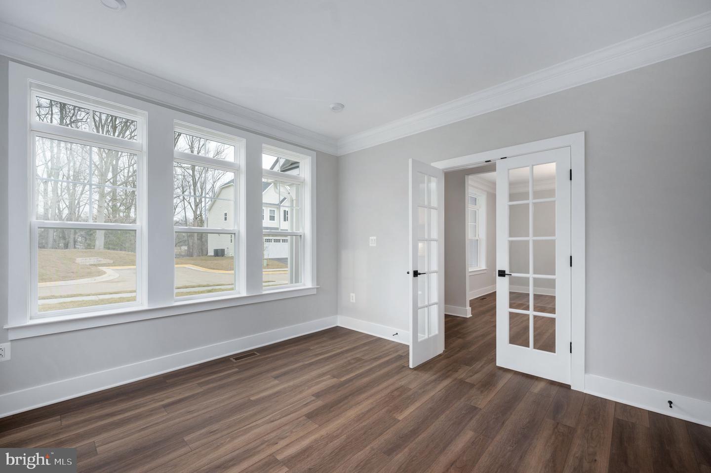 8757 SOUTHERN OAKS PLACE, LORTON, Virginia 22079, 5 Bedrooms Bedrooms, ,3 BathroomsBathrooms,Residential,For sale,8757 SOUTHERN OAKS PLACE,VAFX2237060 MLS # VAFX2237060