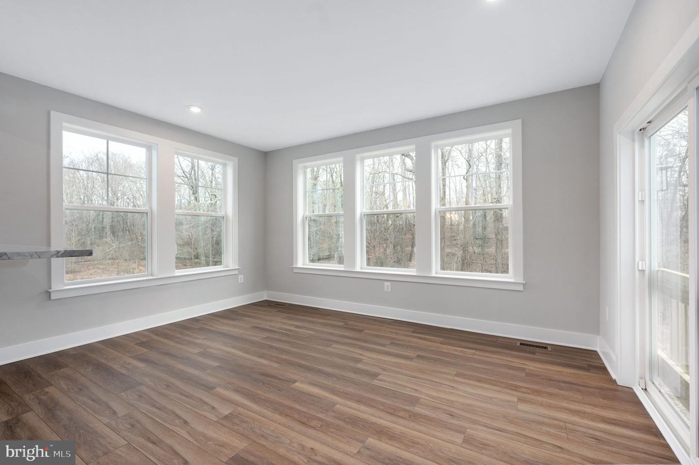 8757 SOUTHERN OAKS PLACE, LORTON, Virginia 22079, 5 Bedrooms Bedrooms, ,3 BathroomsBathrooms,Residential,For sale,8757 SOUTHERN OAKS PLACE,VAFX2237060 MLS # VAFX2237060