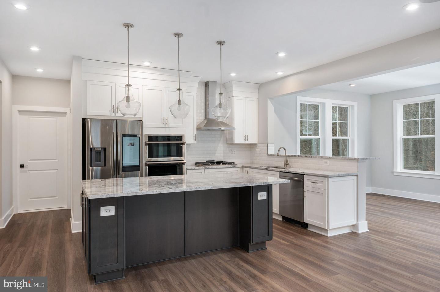 8757 SOUTHERN OAKS PLACE, LORTON, Virginia 22079, 5 Bedrooms Bedrooms, ,3 BathroomsBathrooms,Residential,For sale,8757 SOUTHERN OAKS PLACE,VAFX2237060 MLS # VAFX2237060
