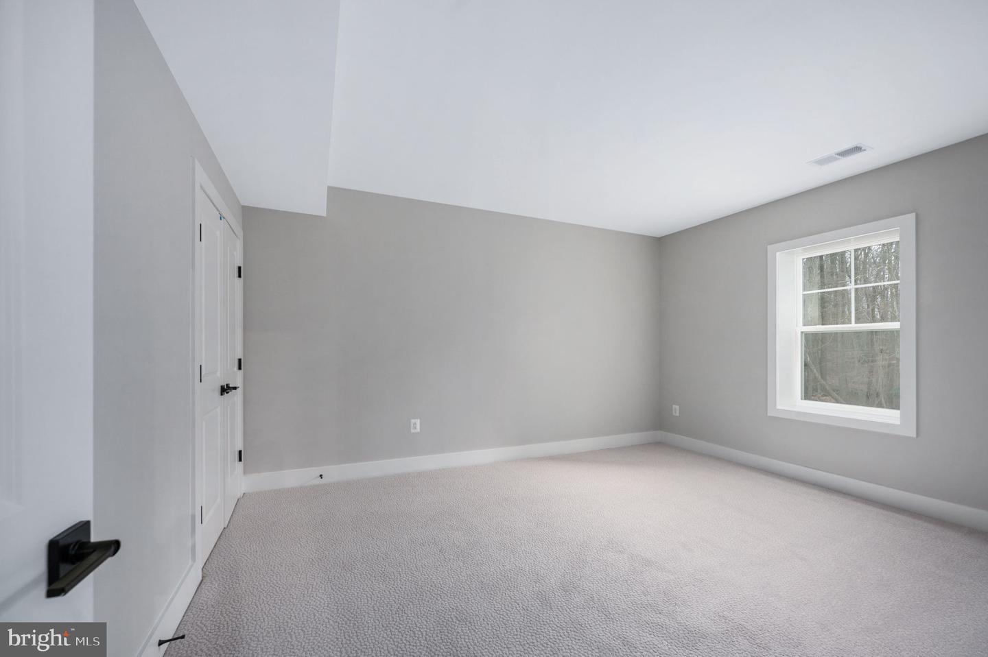 8757 SOUTHERN OAKS PLACE, LORTON, Virginia 22079, 5 Bedrooms Bedrooms, ,3 BathroomsBathrooms,Residential,For sale,8757 SOUTHERN OAKS PLACE,VAFX2237060 MLS # VAFX2237060