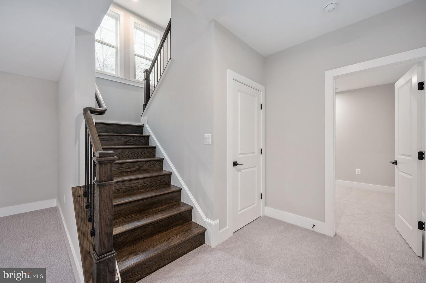 8757 SOUTHERN OAKS PLACE, LORTON, Virginia 22079, 5 Bedrooms Bedrooms, ,3 BathroomsBathrooms,Residential,For sale,8757 SOUTHERN OAKS PLACE,VAFX2237060 MLS # VAFX2237060
