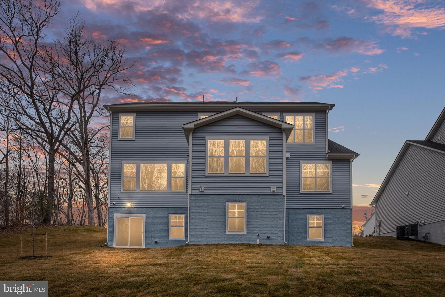 8757 SOUTHERN OAKS PLACE, LORTON, Virginia 22079, 5 Bedrooms Bedrooms, ,3 BathroomsBathrooms,Residential,For sale,8757 SOUTHERN OAKS PLACE,VAFX2237060 MLS # VAFX2237060