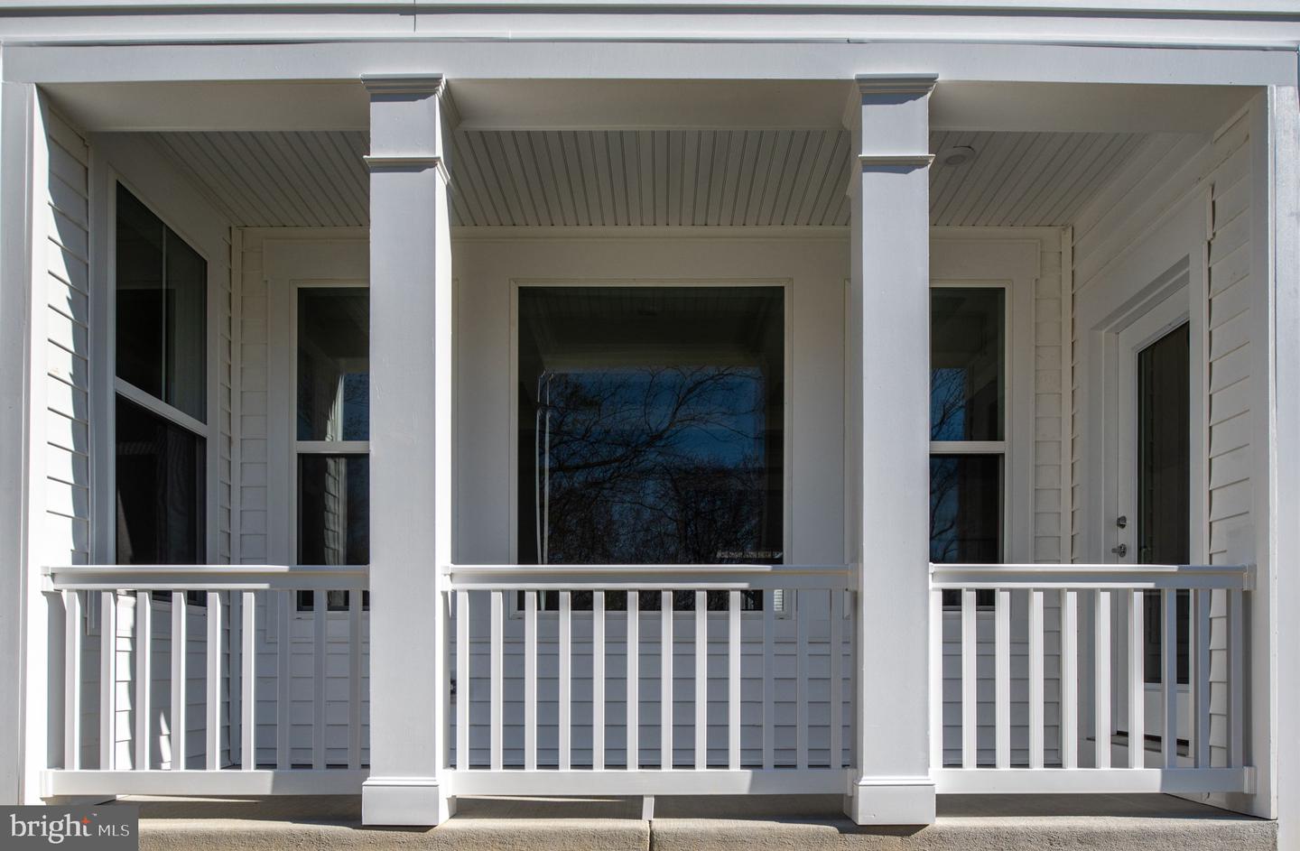 8757 SOUTHERN OAKS PLACE, LORTON, Virginia 22079, 5 Bedrooms Bedrooms, ,3 BathroomsBathrooms,Residential,For sale,8757 SOUTHERN OAKS PLACE,VAFX2237060 MLS # VAFX2237060