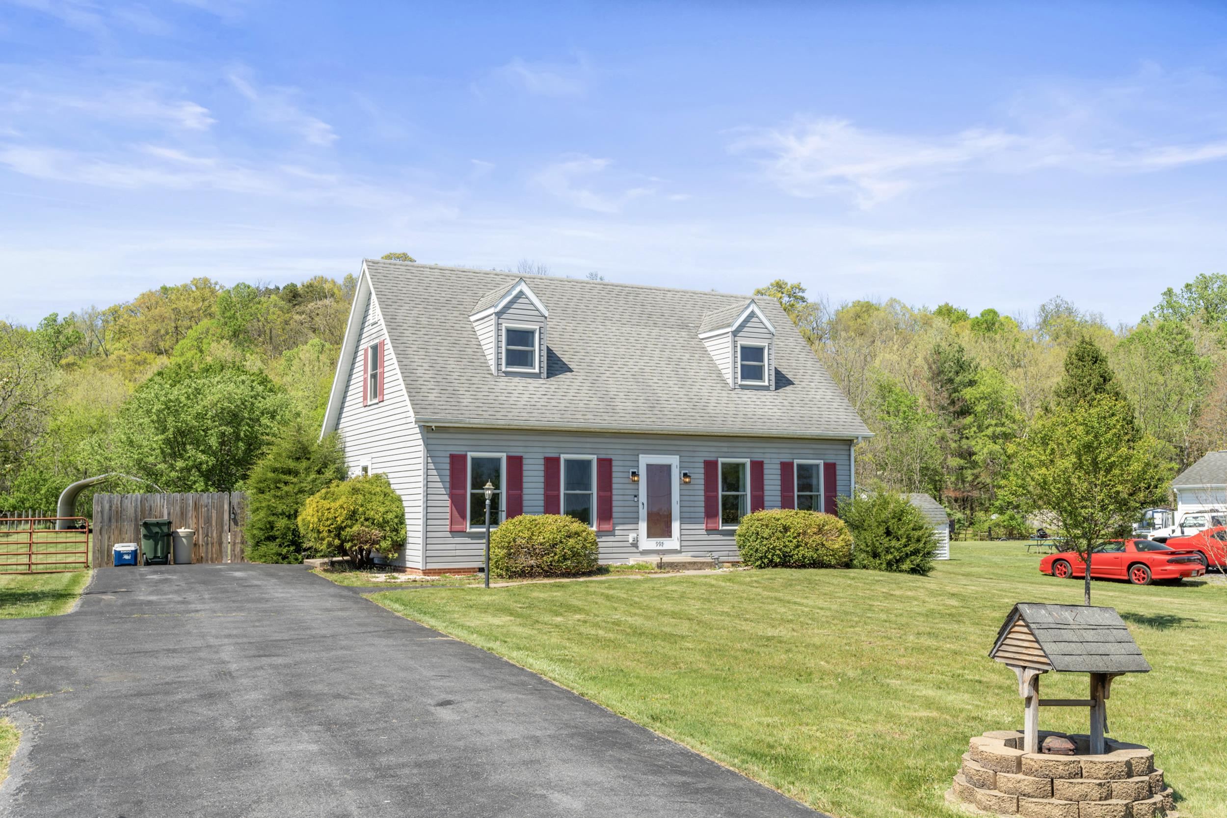 997 BUFFALO GAP HWY, CHURCHVILLE, Virginia 24421, 3 Bedrooms Bedrooms, ,2 BathroomsBathrooms,Residential,997 BUFFALO GAP HWY,663947 MLS # 663947