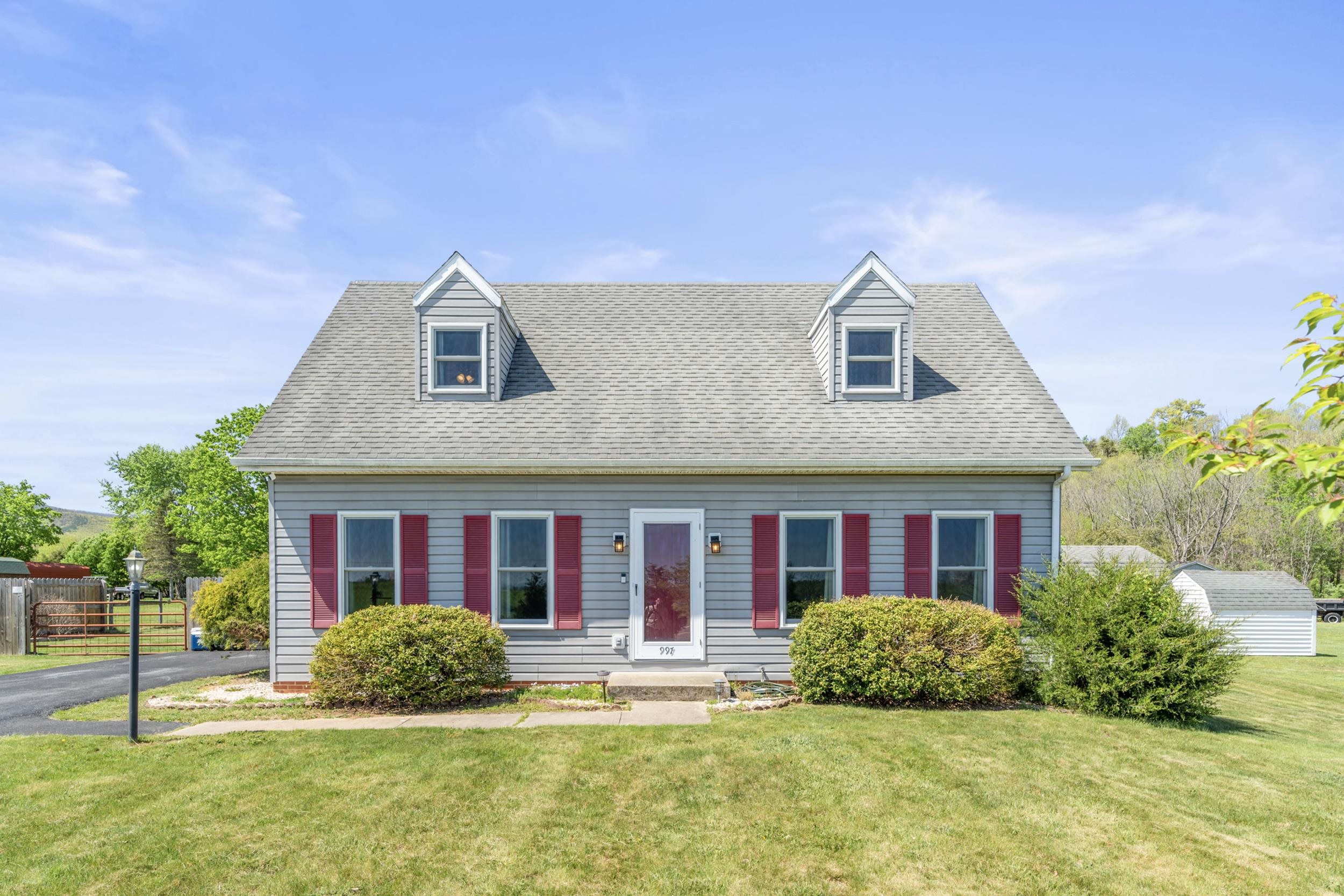 997 BUFFALO GAP HWY, CHURCHVILLE, Virginia 24421, 3 Bedrooms Bedrooms, ,2 BathroomsBathrooms,Residential,997 BUFFALO GAP HWY,663947 MLS # 663947