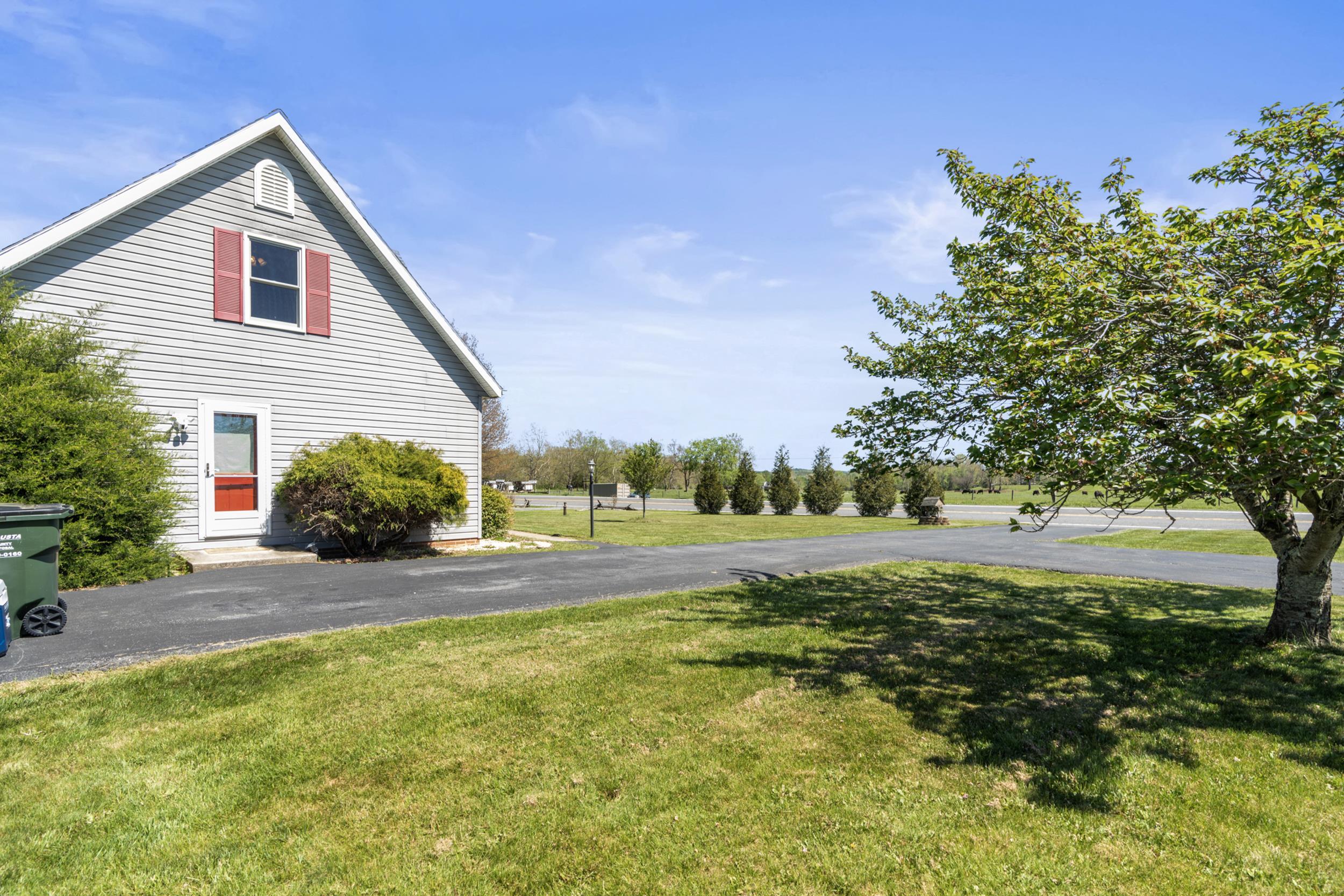 997 BUFFALO GAP HWY, CHURCHVILLE, Virginia 24421, 3 Bedrooms Bedrooms, ,2 BathroomsBathrooms,Residential,997 BUFFALO GAP HWY,663947 MLS # 663947