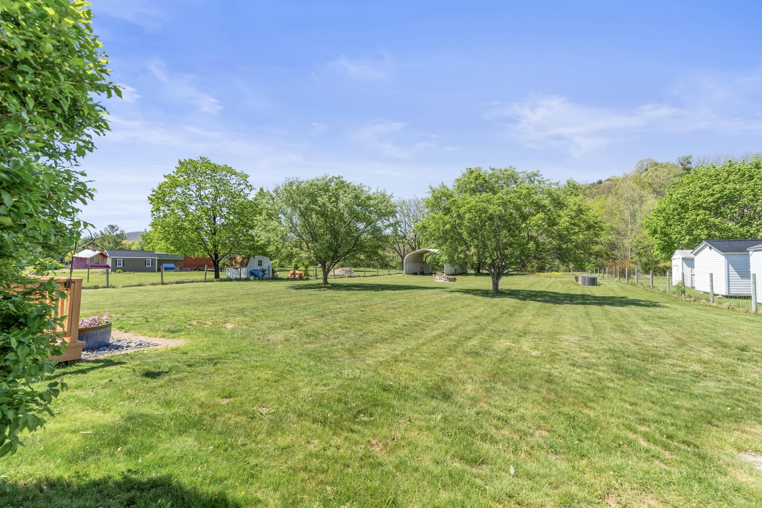 997 BUFFALO GAP HWY, CHURCHVILLE, Virginia 24421, 3 Bedrooms Bedrooms, ,2 BathroomsBathrooms,Residential,997 BUFFALO GAP HWY,663947 MLS # 663947