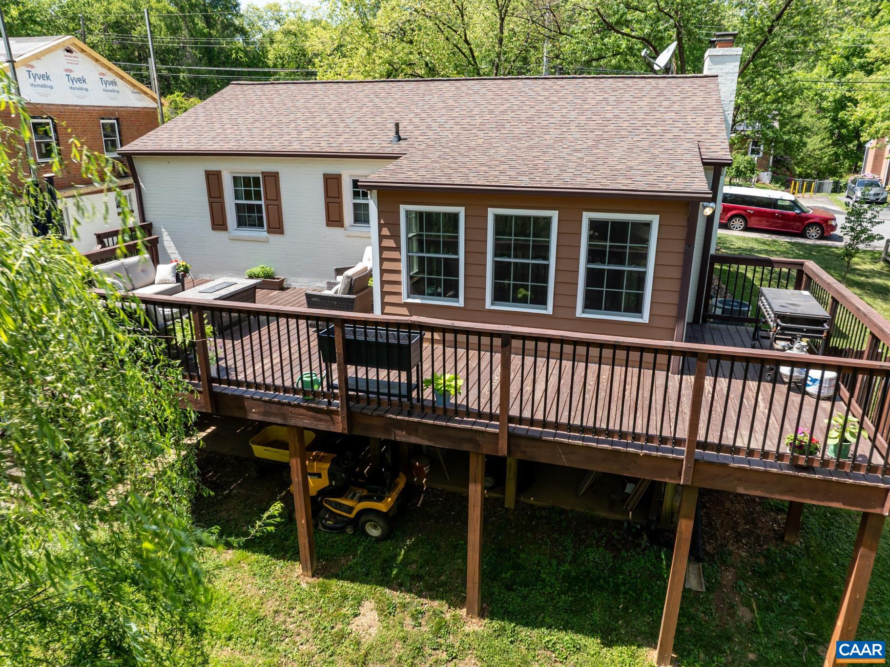1014 HOLMES AVE, CHARLOTTESVILLE, Virginia 22901, 2 Bedrooms Bedrooms, ,1 BathroomBathrooms,Residential,1014 HOLMES AVE,663948 MLS # 663948