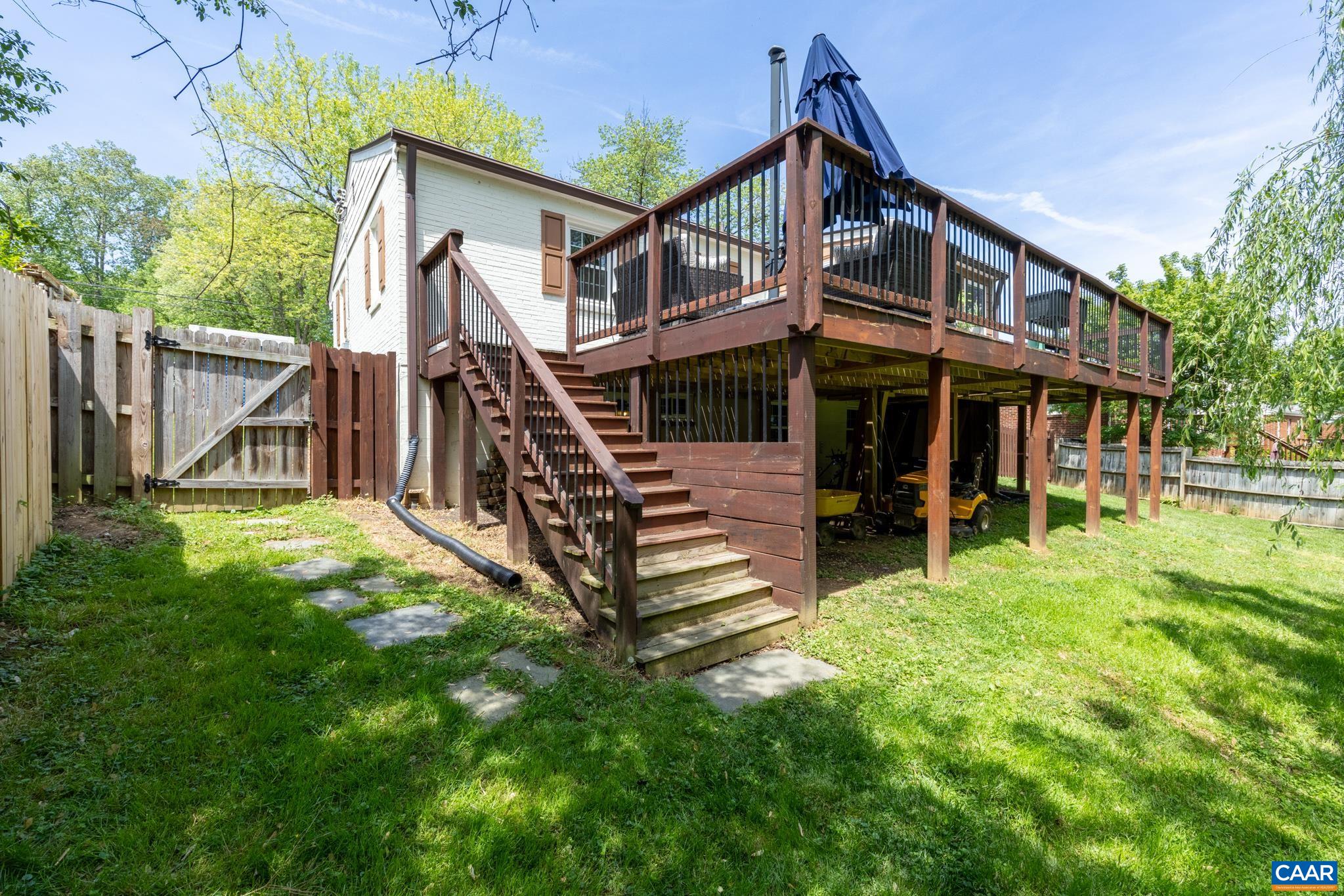 1014 HOLMES AVE, CHARLOTTESVILLE, Virginia 22901, 2 Bedrooms Bedrooms, ,1 BathroomBathrooms,Residential,1014 HOLMES AVE,663948 MLS # 663948
