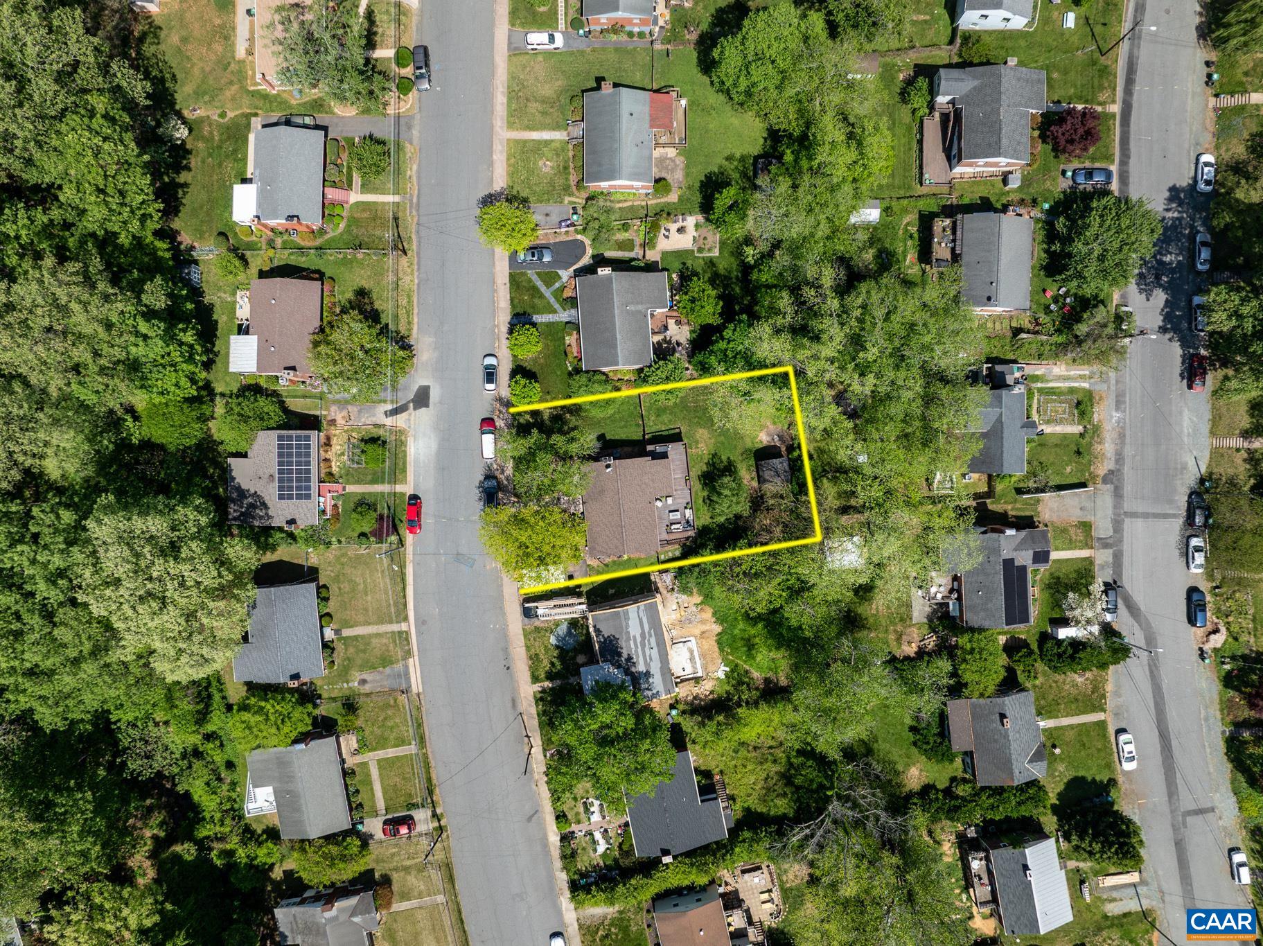 1014 HOLMES AVE, CHARLOTTESVILLE, Virginia 22901, 2 Bedrooms Bedrooms, ,1 BathroomBathrooms,Residential,1014 HOLMES AVE,663948 MLS # 663948