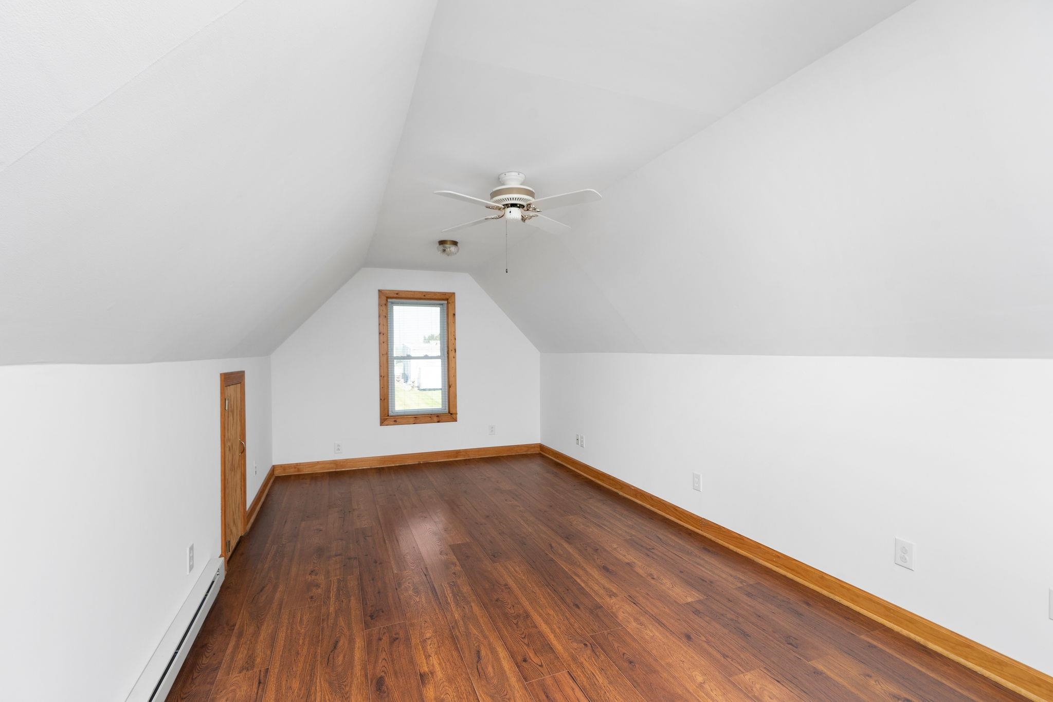 19 NEW HOPE AND CRIMORA RD, WAYNESBORO, Virginia 22980, 2 Bedrooms Bedrooms, ,1 BathroomBathrooms,Residential,19 NEW HOPE AND CRIMORA RD,663951 MLS # 663951