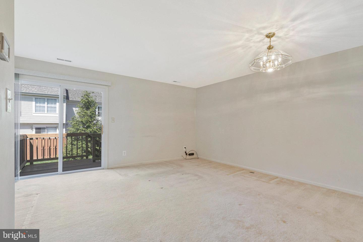 46726 SUMMIT TER #136, STERLING, Virginia 20164, 2 Bedrooms Bedrooms, ,2 BathroomsBathrooms,Residential,For sale,46726 SUMMIT TER #136,VALO2095016 MLS # VALO2095016