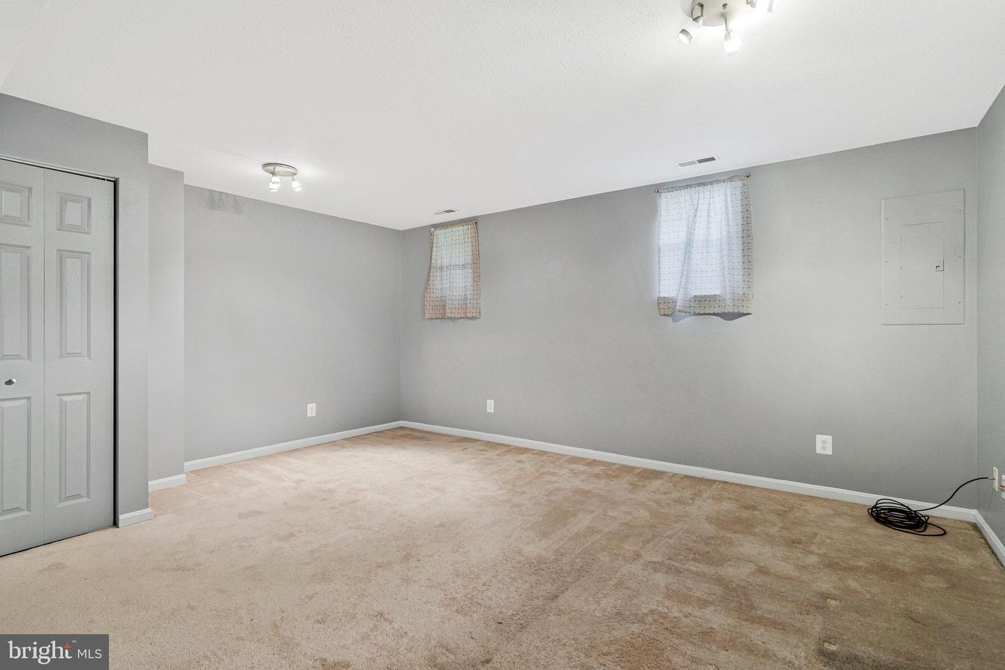 46726 SUMMIT TER #136, STERLING, Virginia 20164, 2 Bedrooms Bedrooms, ,2 BathroomsBathrooms,Residential,For sale,46726 SUMMIT TER #136,VALO2095016 MLS # VALO2095016