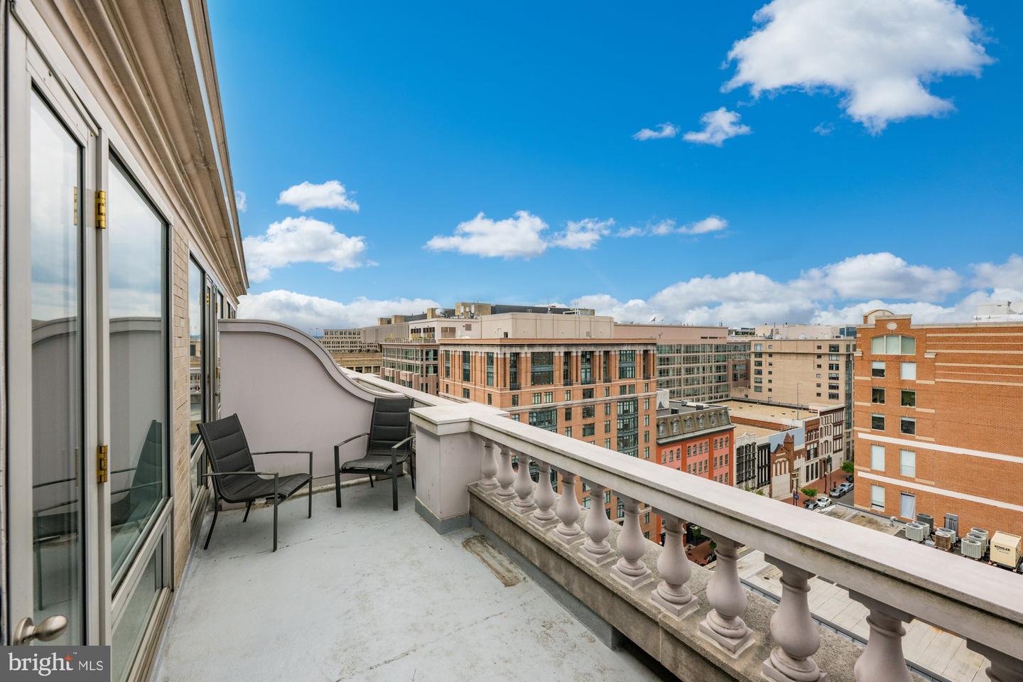 701 PENNSYLVANIA AVE NW #PH2, WASHINGTON, District Of Columbia 20004, 1 Bedroom Bedrooms, ,1 BathroomBathrooms,Residential,For sale,701 PENNSYLVANIA AVE NW #PH2,DCDC2197864 MLS # DCDC2197864
