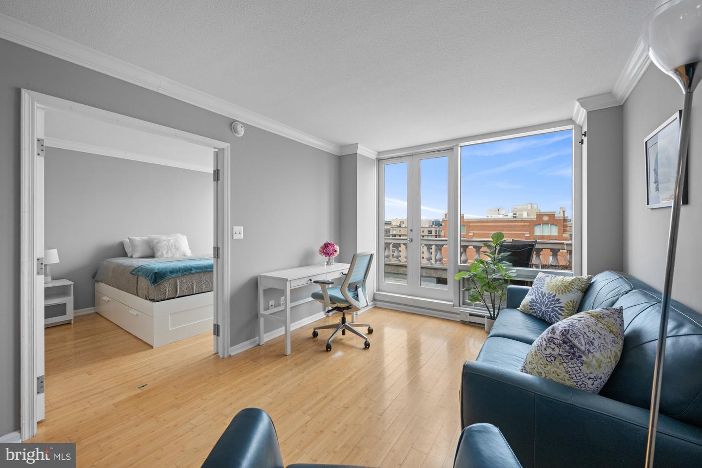 701 PENNSYLVANIA AVE NW #PH2, WASHINGTON, District Of Columbia 20004, 1 Bedroom Bedrooms, ,1 BathroomBathrooms,Residential,For sale,701 PENNSYLVANIA AVE NW #PH2,DCDC2197864 MLS # DCDC2197864