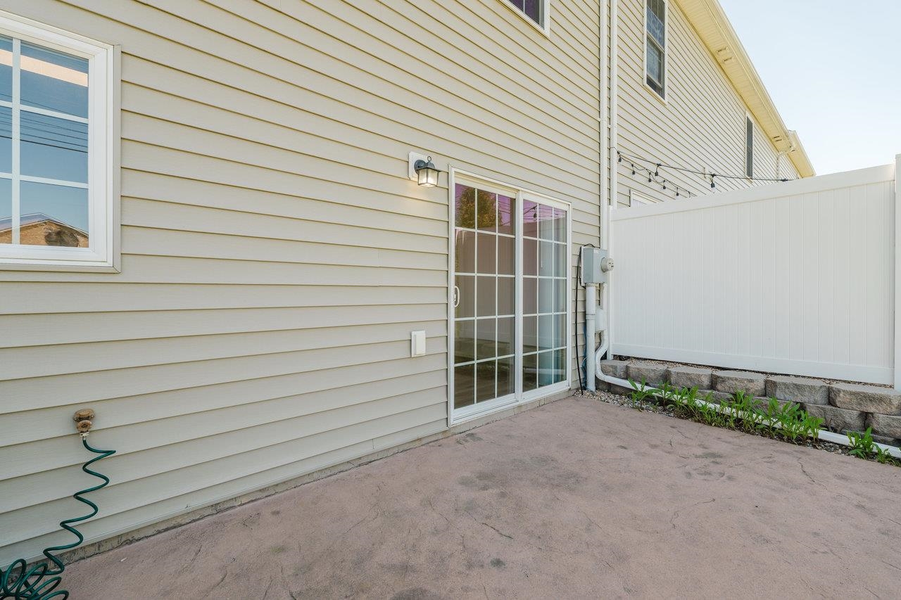 1060 CHERRYBROOK DR, HARRISONBURG, Virginia 22802, 3 Bedrooms Bedrooms, ,2 BathroomsBathrooms,Residential,1060 CHERRYBROOK DR,663952 MLS # 663952