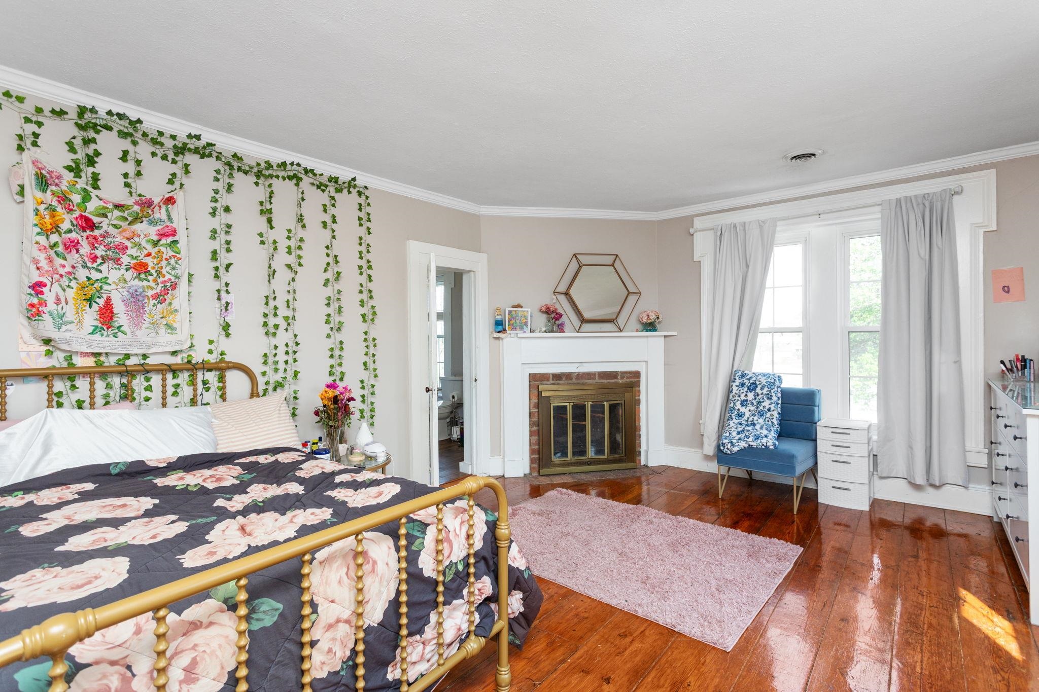 644 EARLY DR, BROADWAY, Virginia 22815, 6 Bedrooms Bedrooms, ,4 BathroomsBathrooms,Residential,644 EARLY DR,663953 MLS # 663953