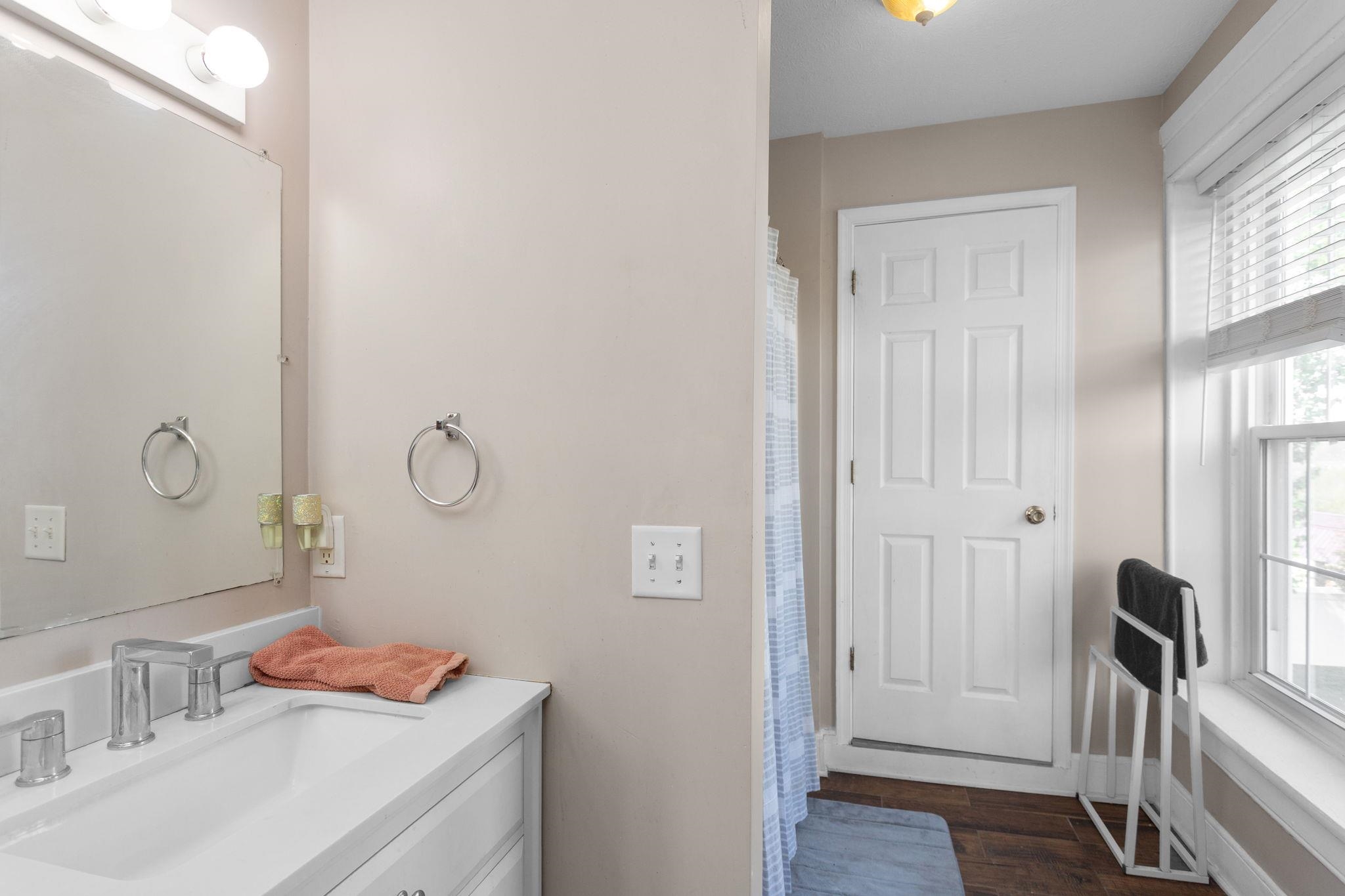 that is shared with bedroom at top of stairs.